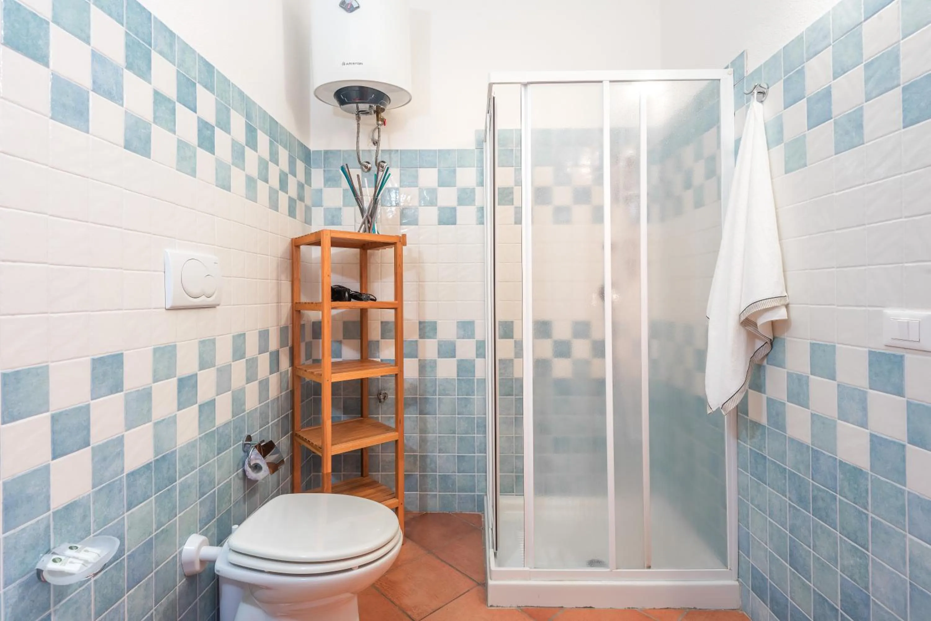 Bathroom in Cristal Blu