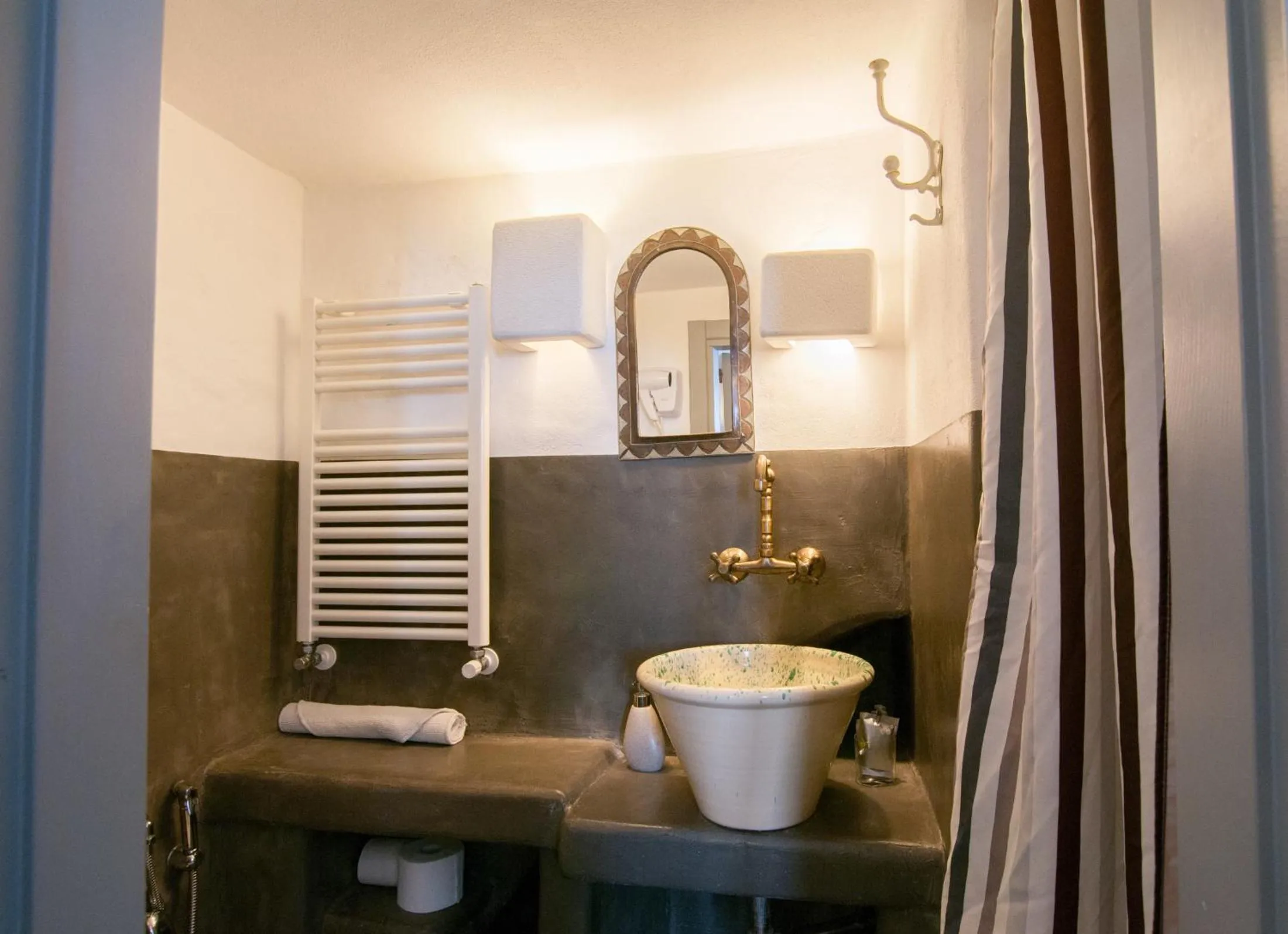 Bathroom in I 7 Archi Guest House