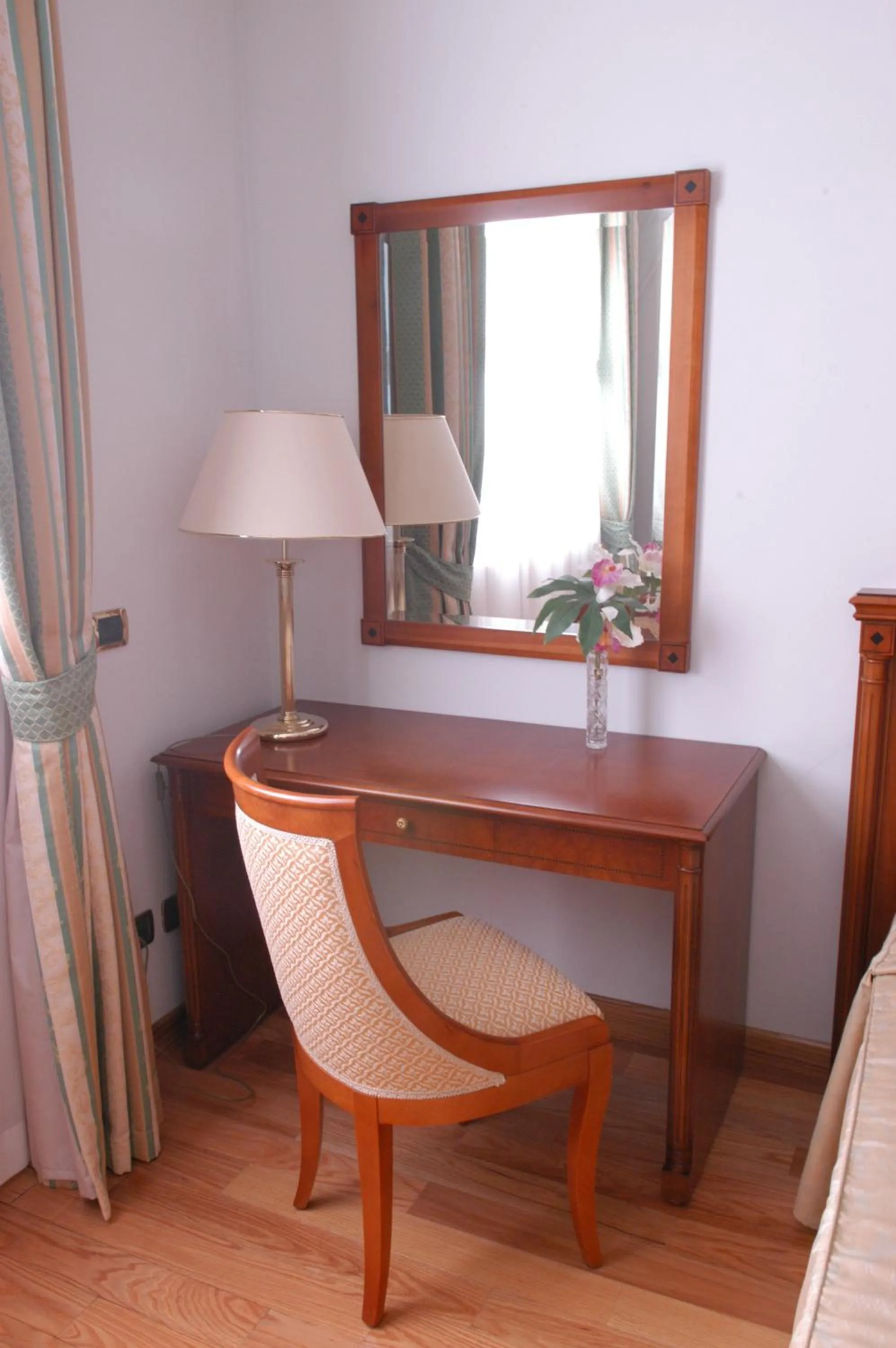 Decorative detail in Pilgrim's Hotel