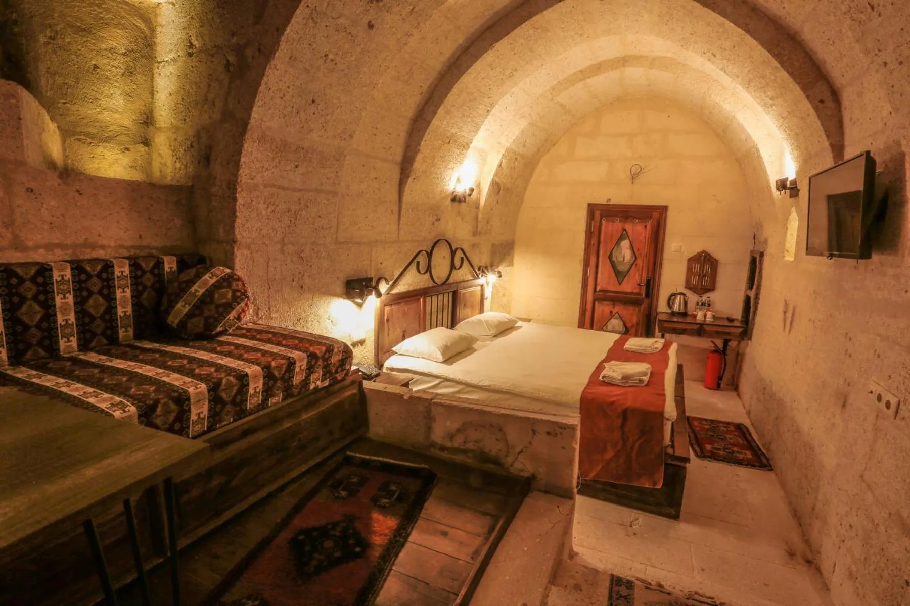 Photo of the whole room in Harkasos Cave Hotel