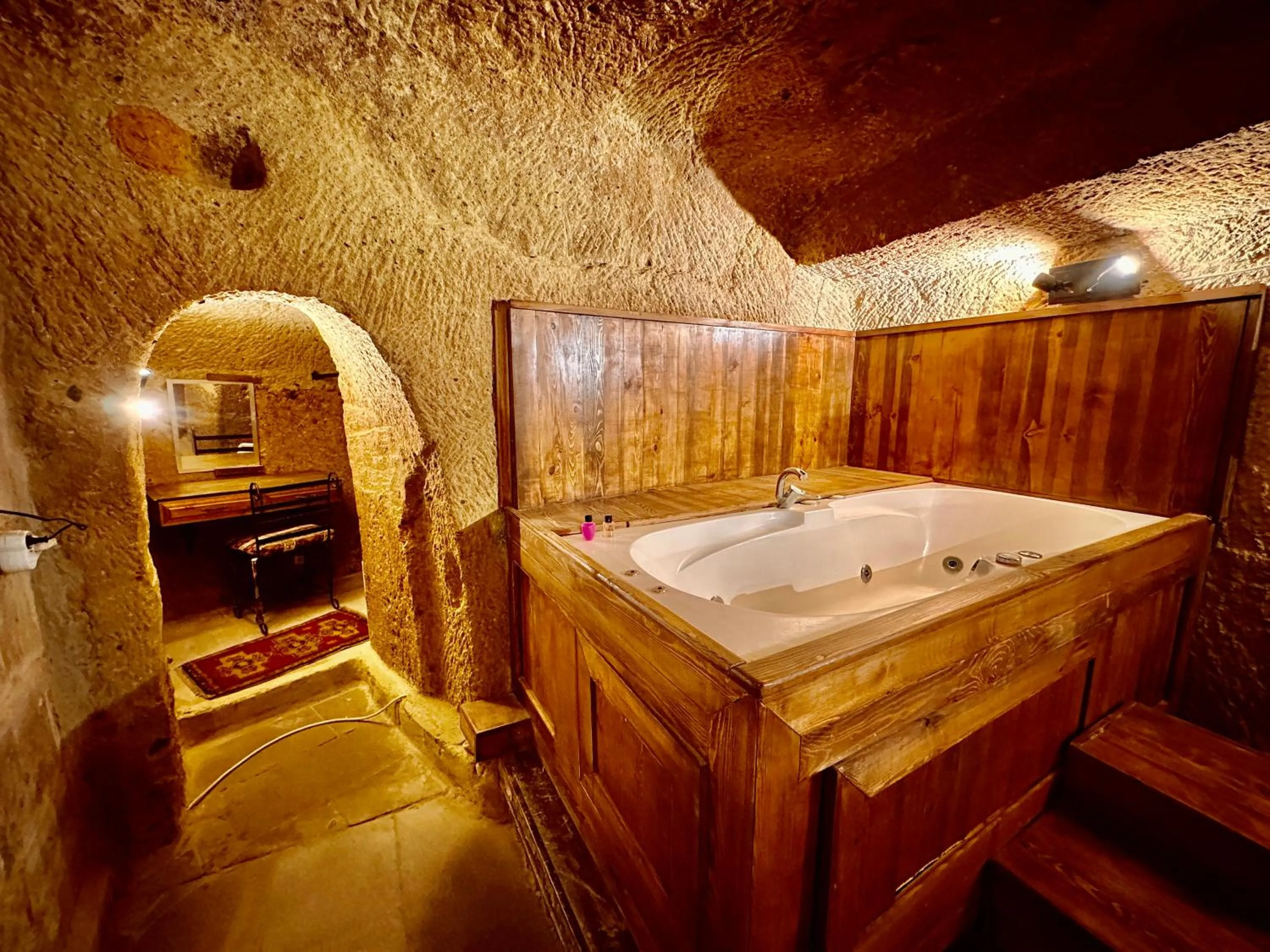 Toilet in Harkasos Cave Hotel