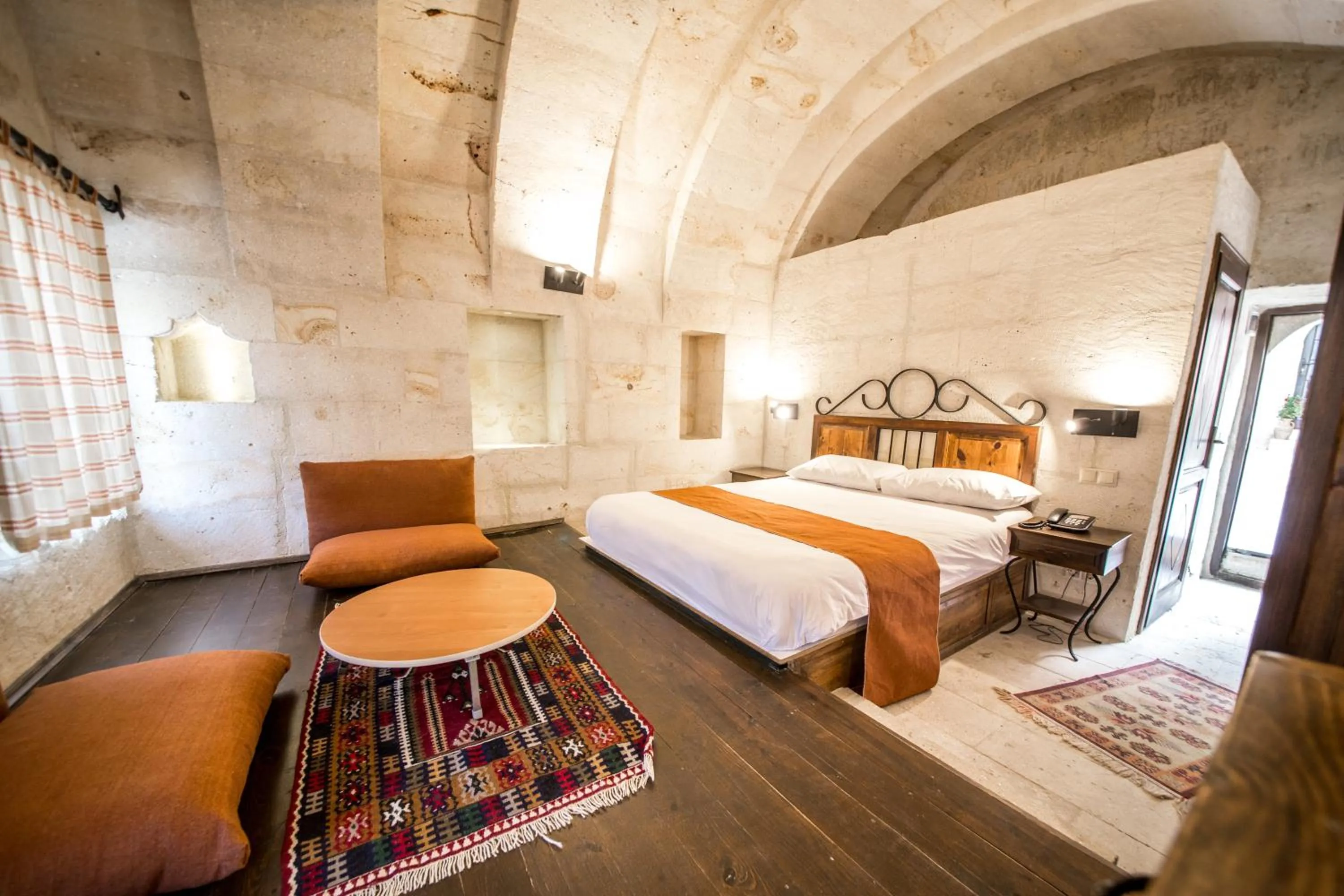 Photo of the whole room in Harkasos Cave Hotel