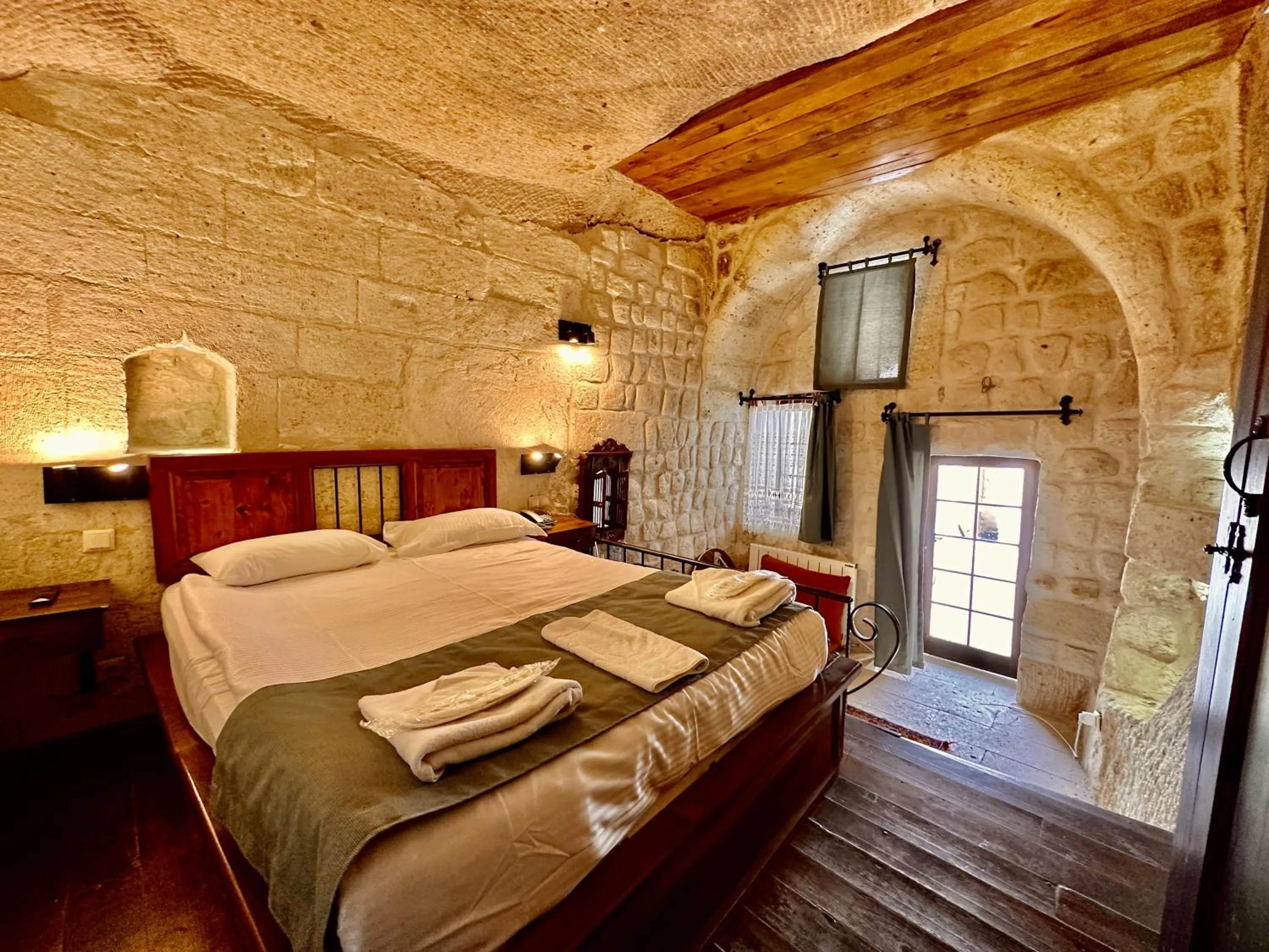 Photo of the whole room in Harkasos Cave Hotel