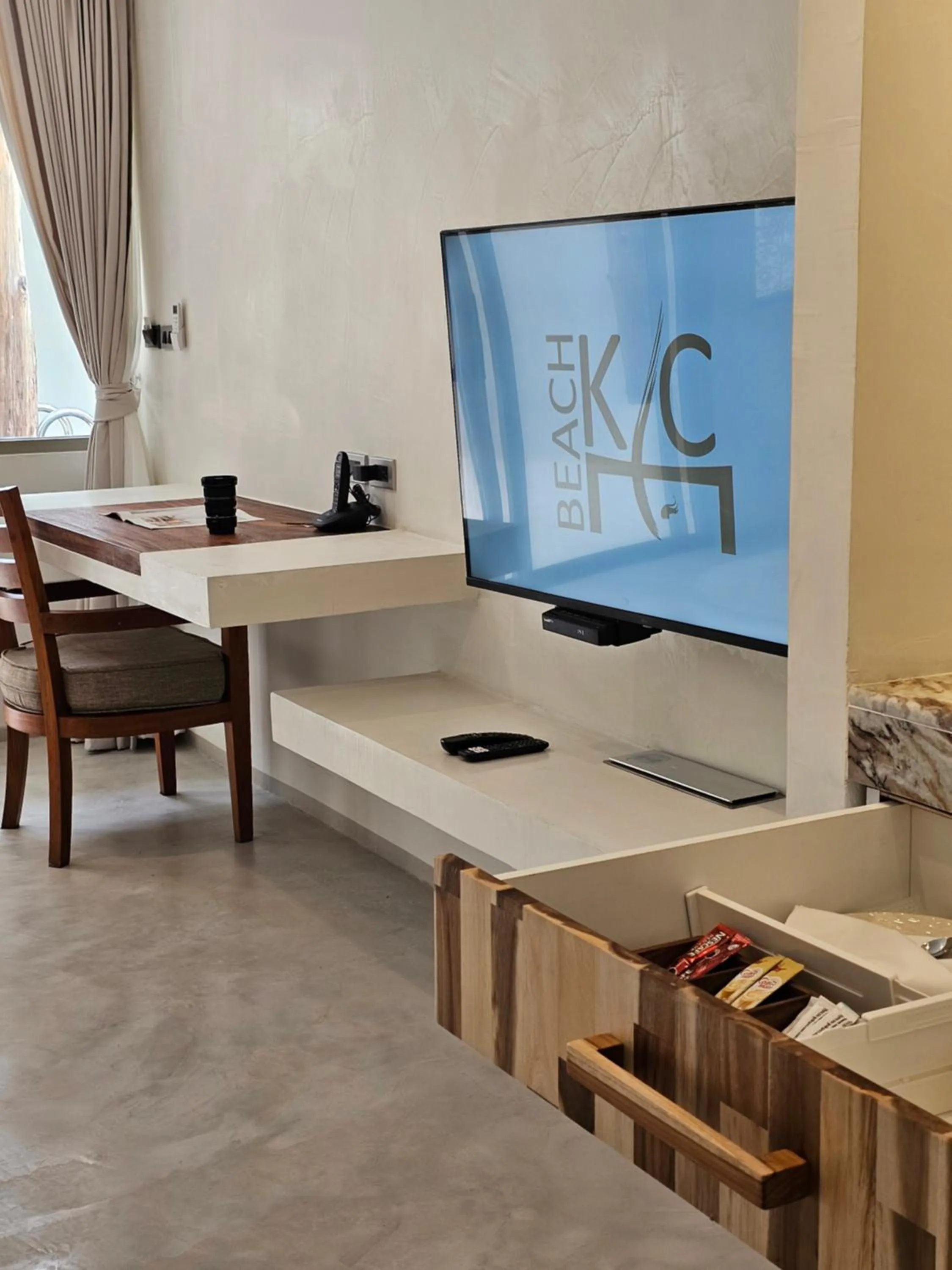 TV and multimedia in KC Beach Club & Pool Villas