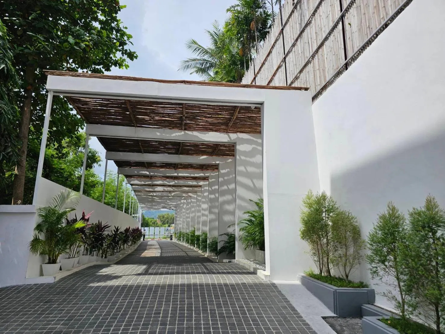 Facade/entrance in KC Beach Club & Pool Villas