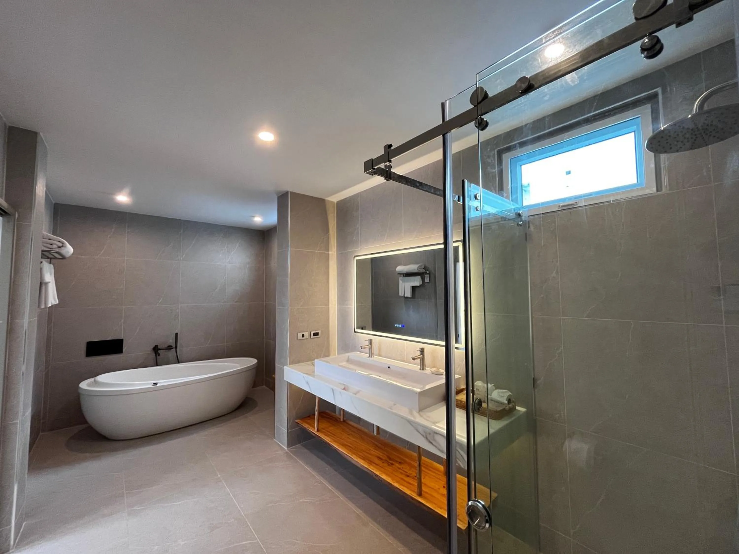 Bathroom in KC Beach Club & Pool Villas