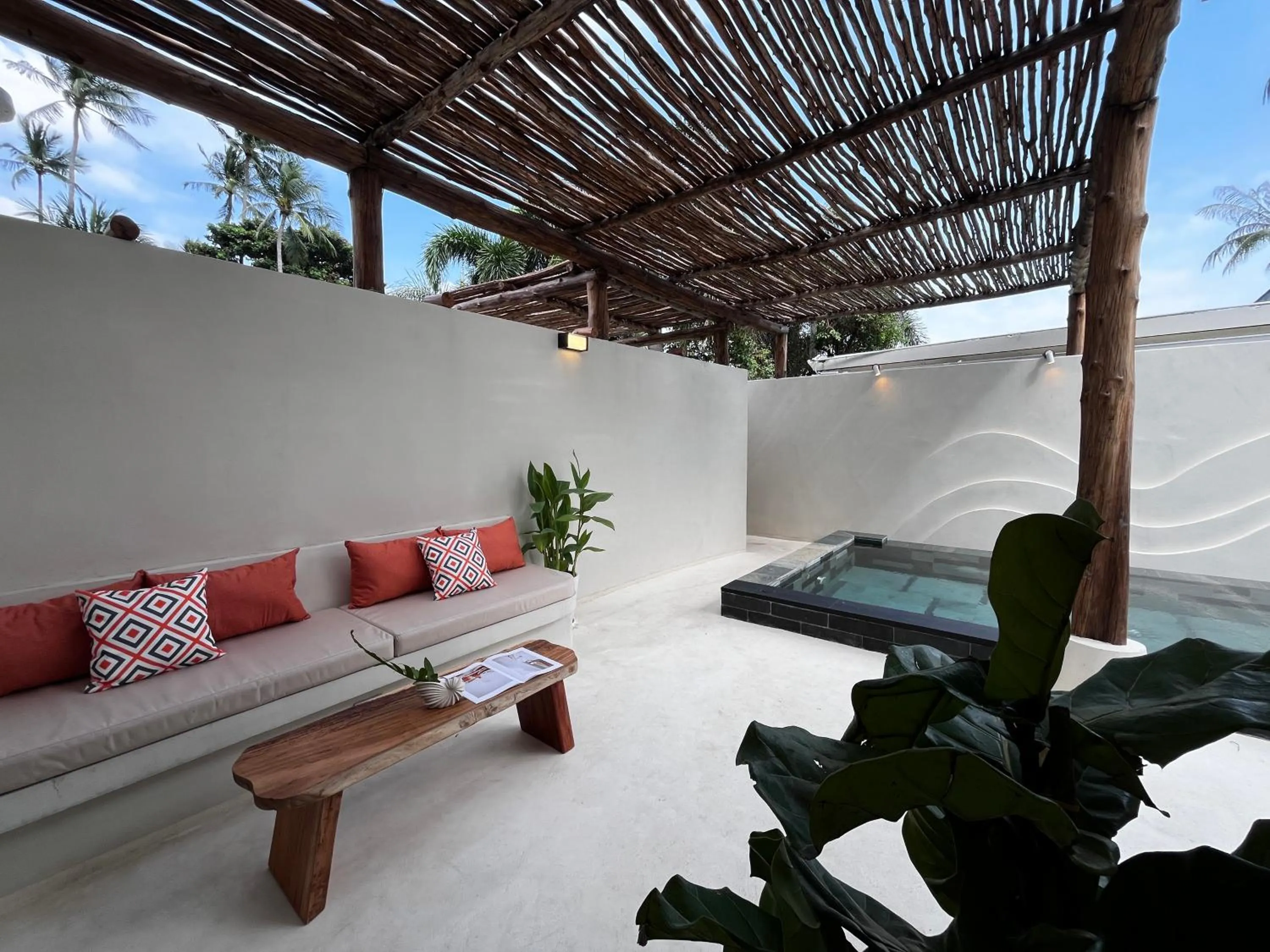 Balcony/Terrace in KC Beach Club & Pool Villas