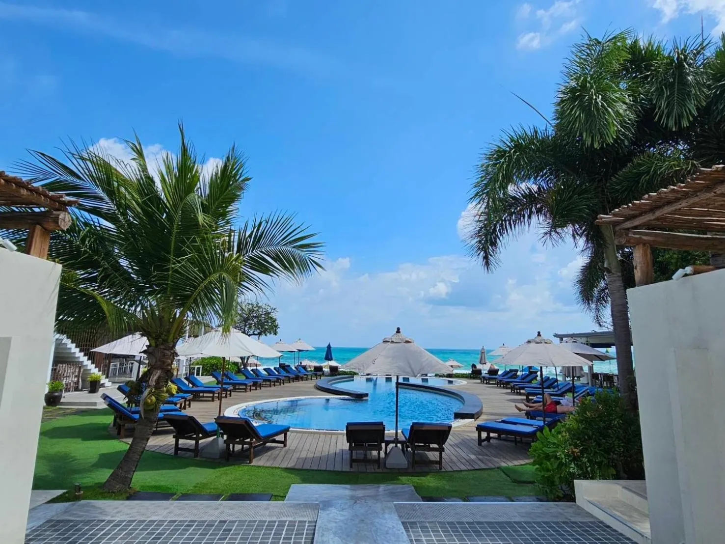 Swimming pool in KC Beach Club & Pool Villas