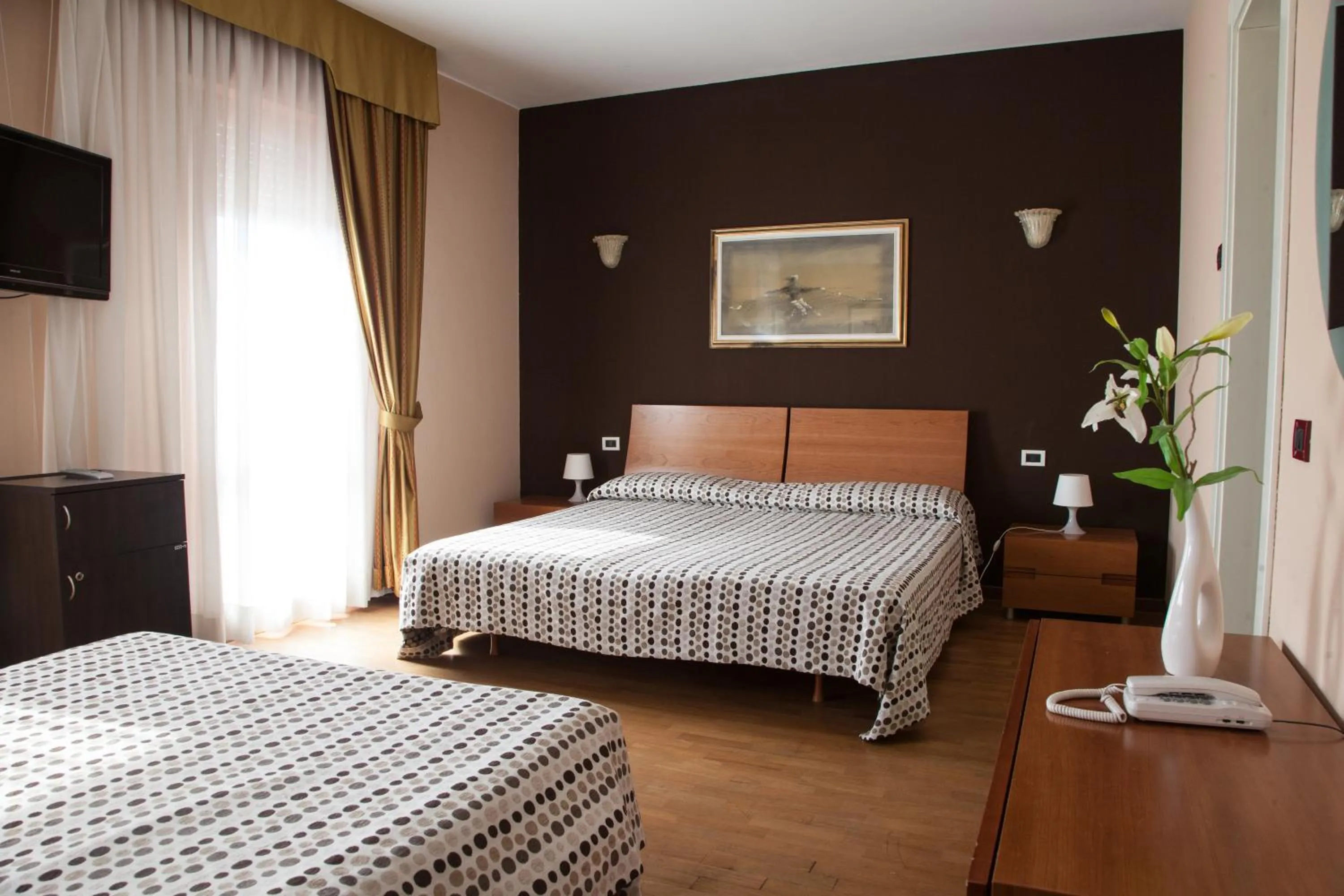 Day, Bed in Hotel Master