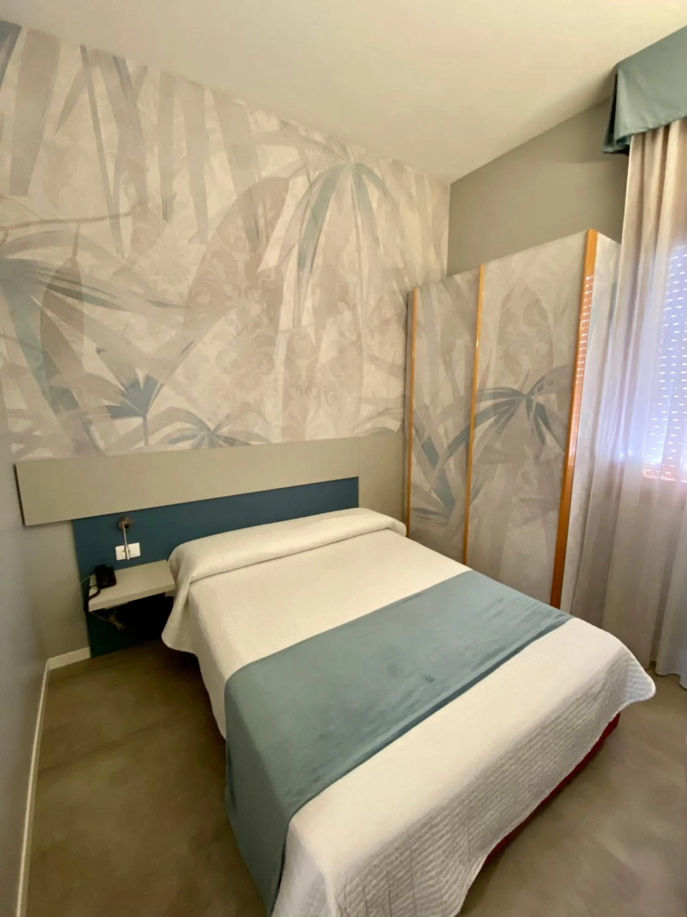 Bedroom, Bed in Hotel Master