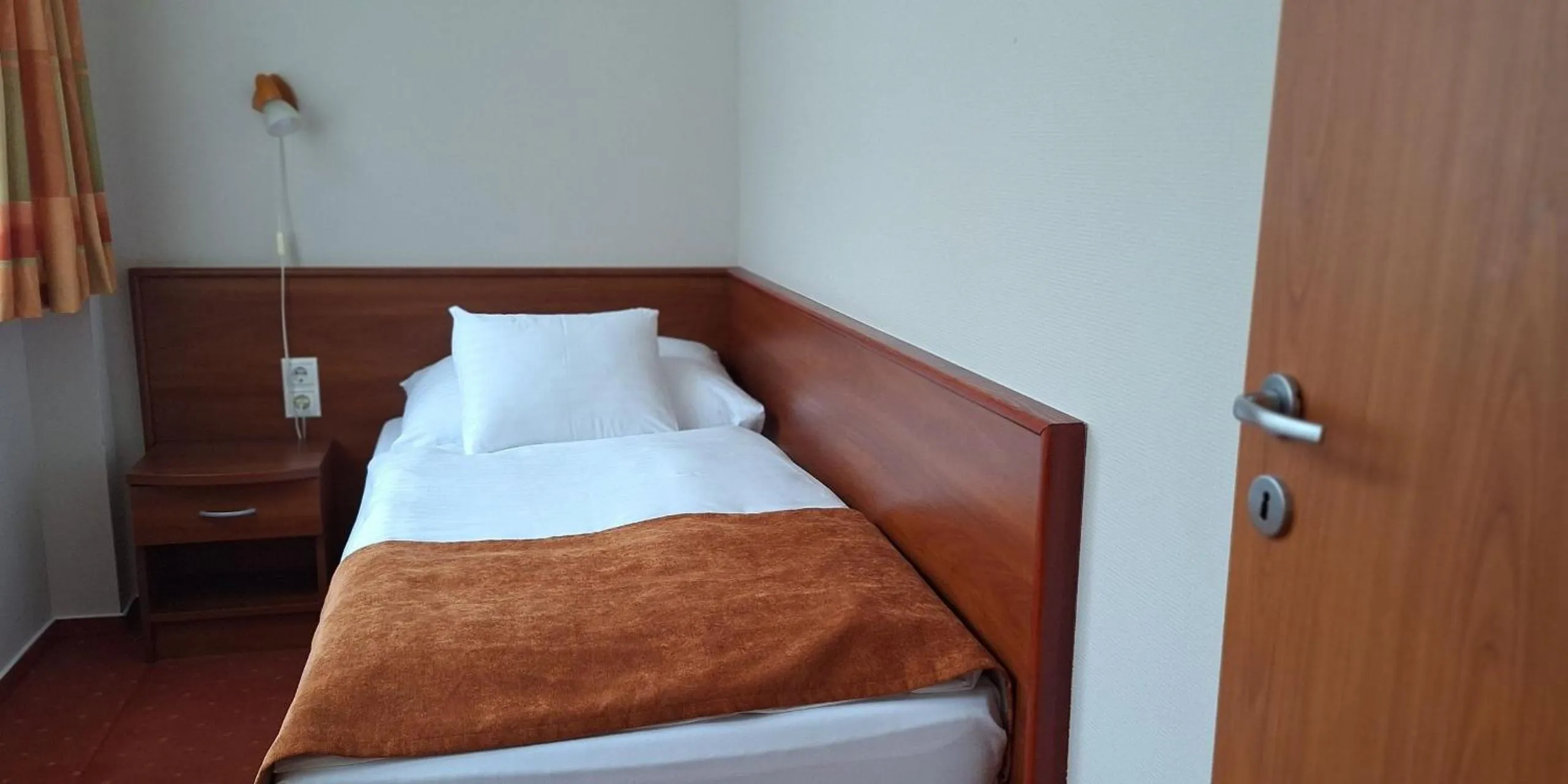 Bedroom, Bed in Hungarospa Thermal Hotel