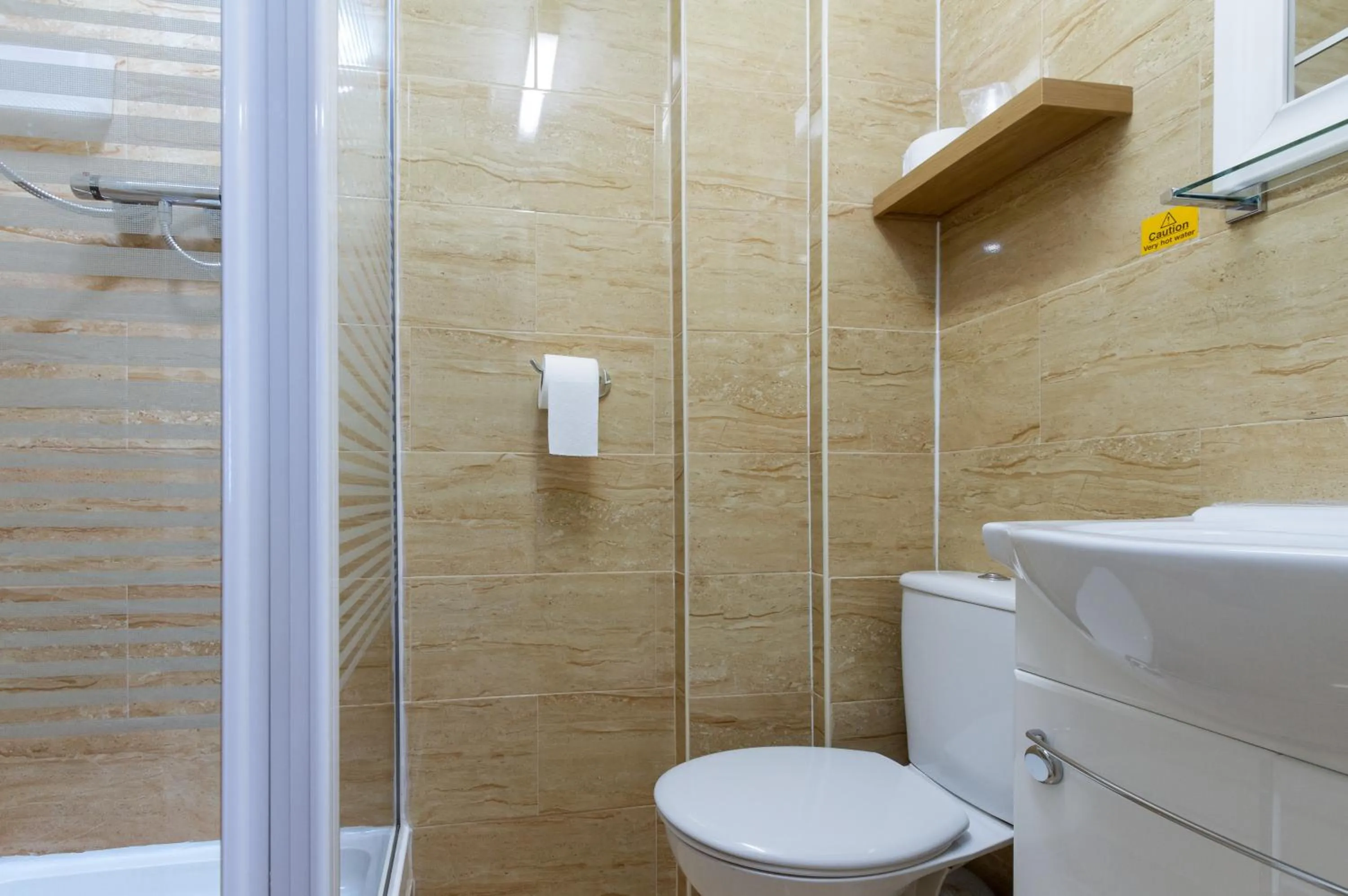 Shower in Maples Hotel