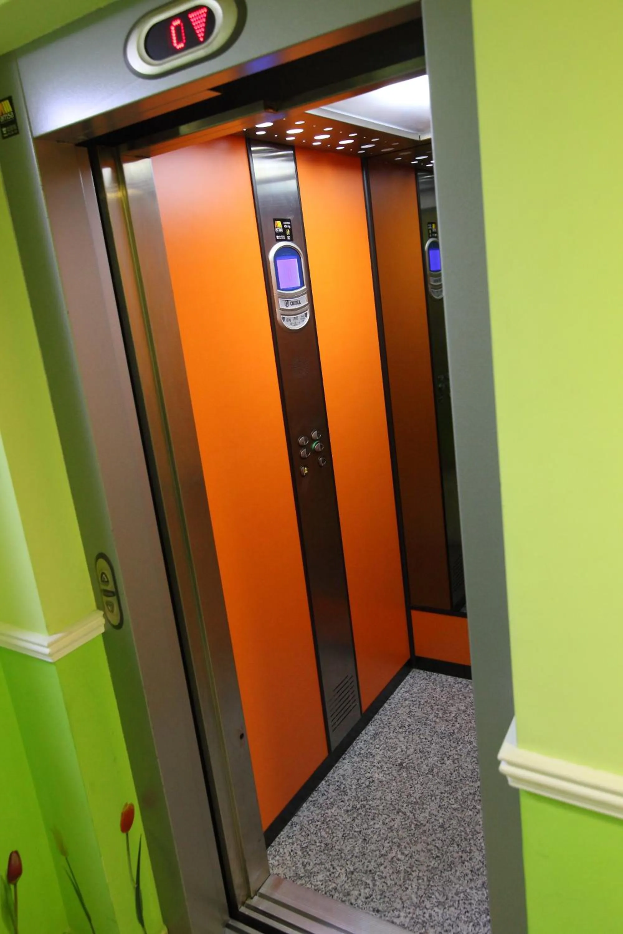 Lobby or reception in Hostal Campo Real Bed&Breakfast