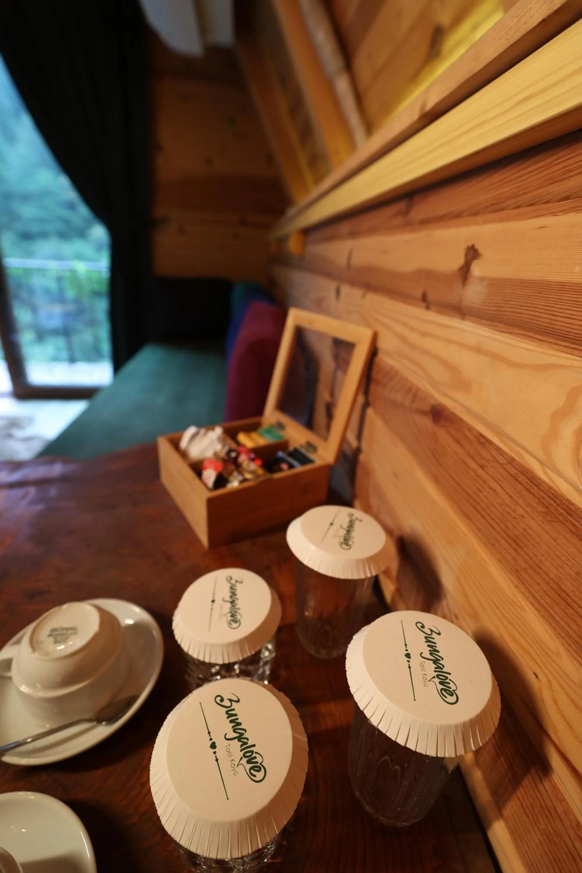 Dining area in bungalove tatil köyü