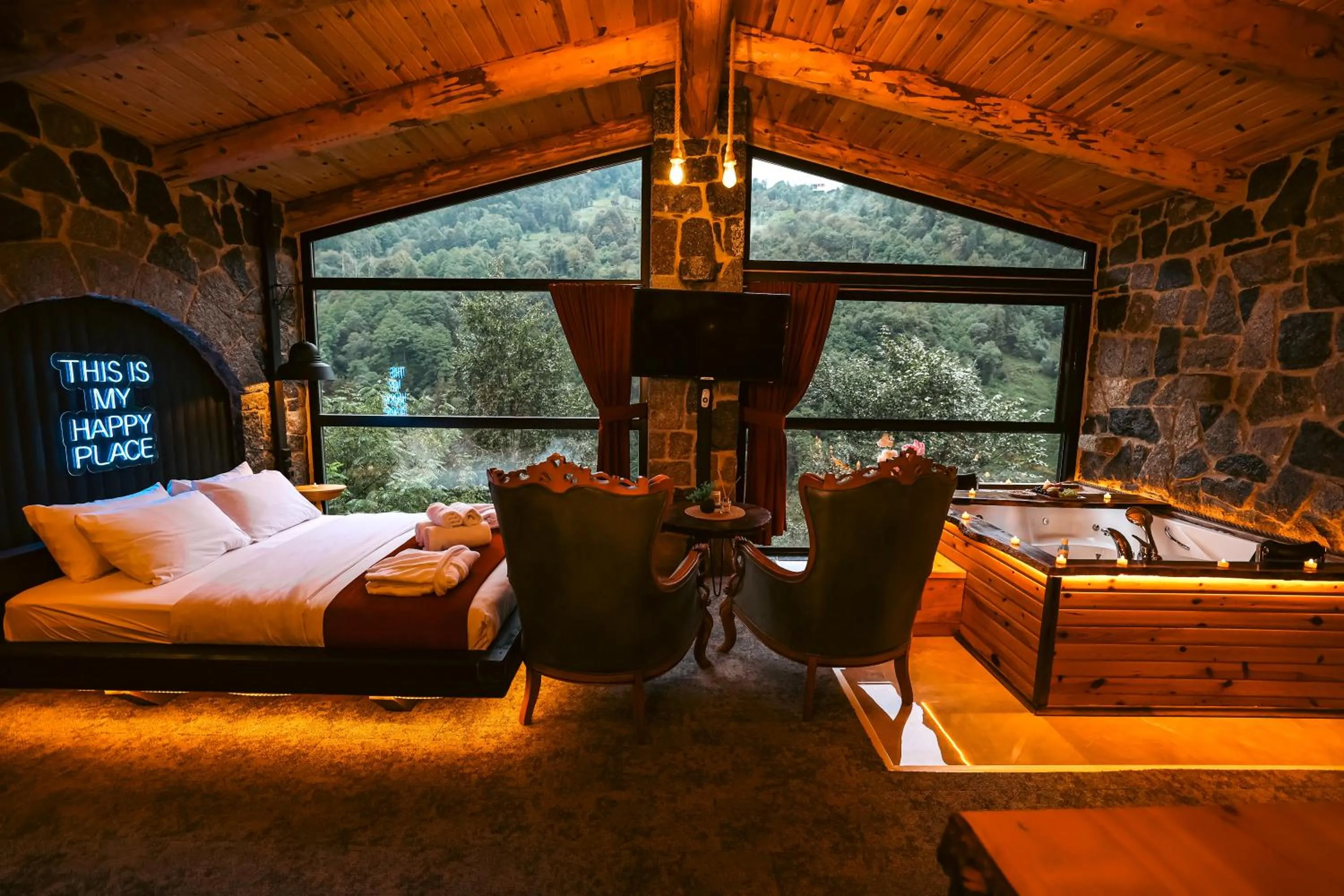 Bed in bungalove tatil köyü