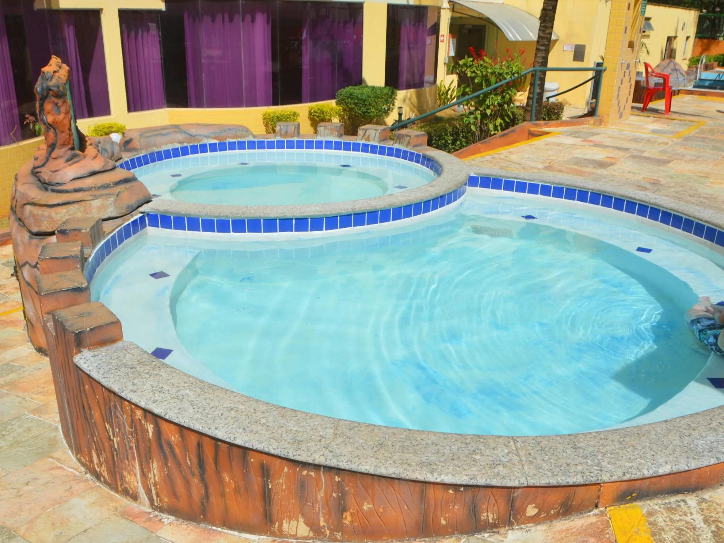 Pool view in Suite Show no Thermas Place