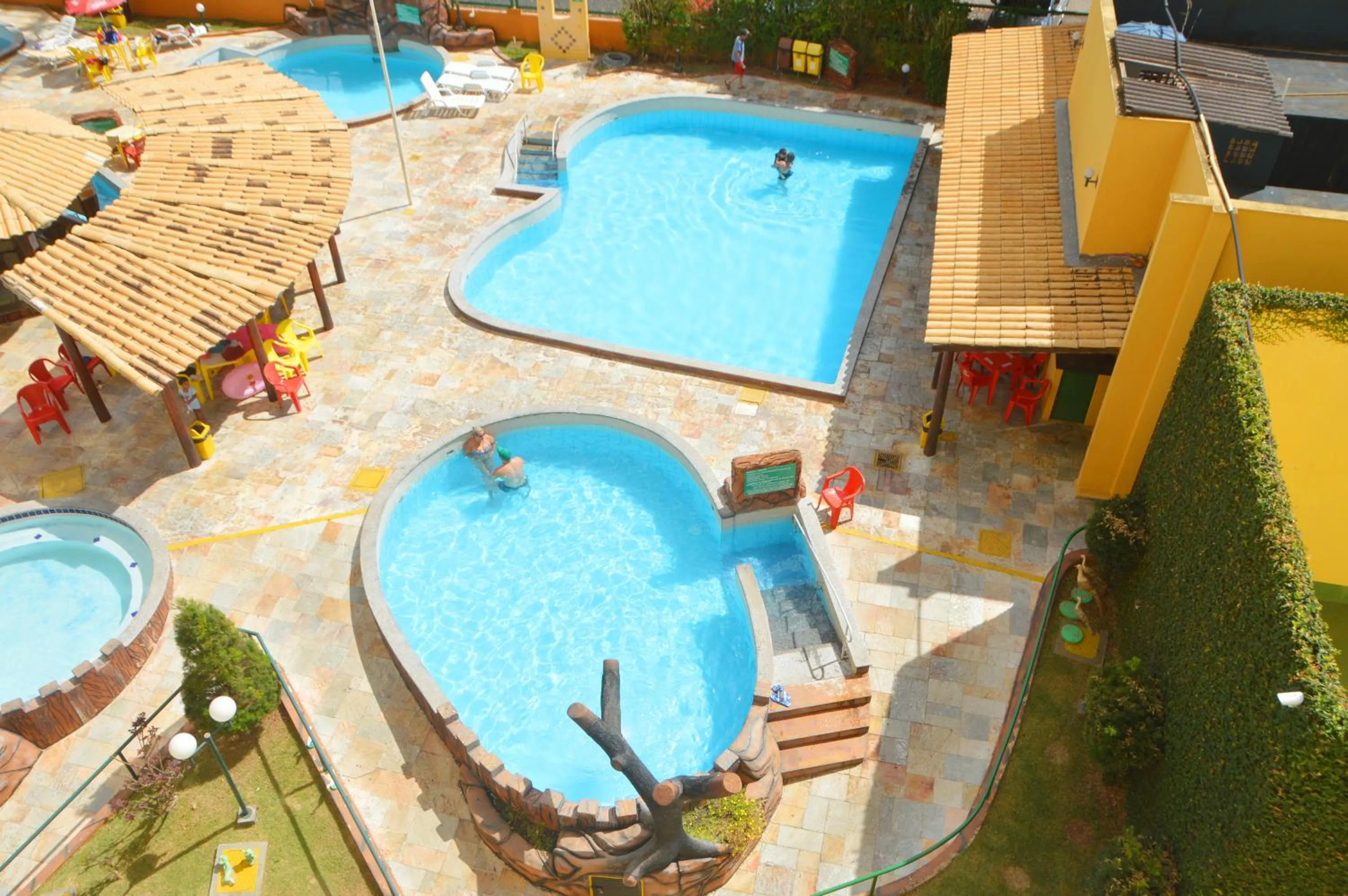 Pool view in Suite Show no Thermas Place