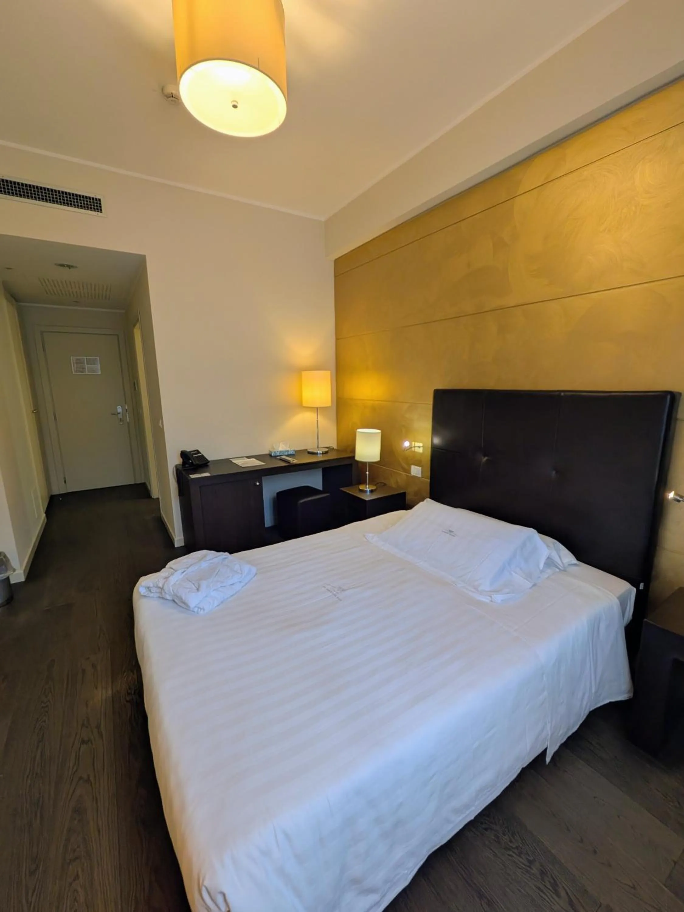 Bedroom, Bed in La Dimora del Baco Hotel