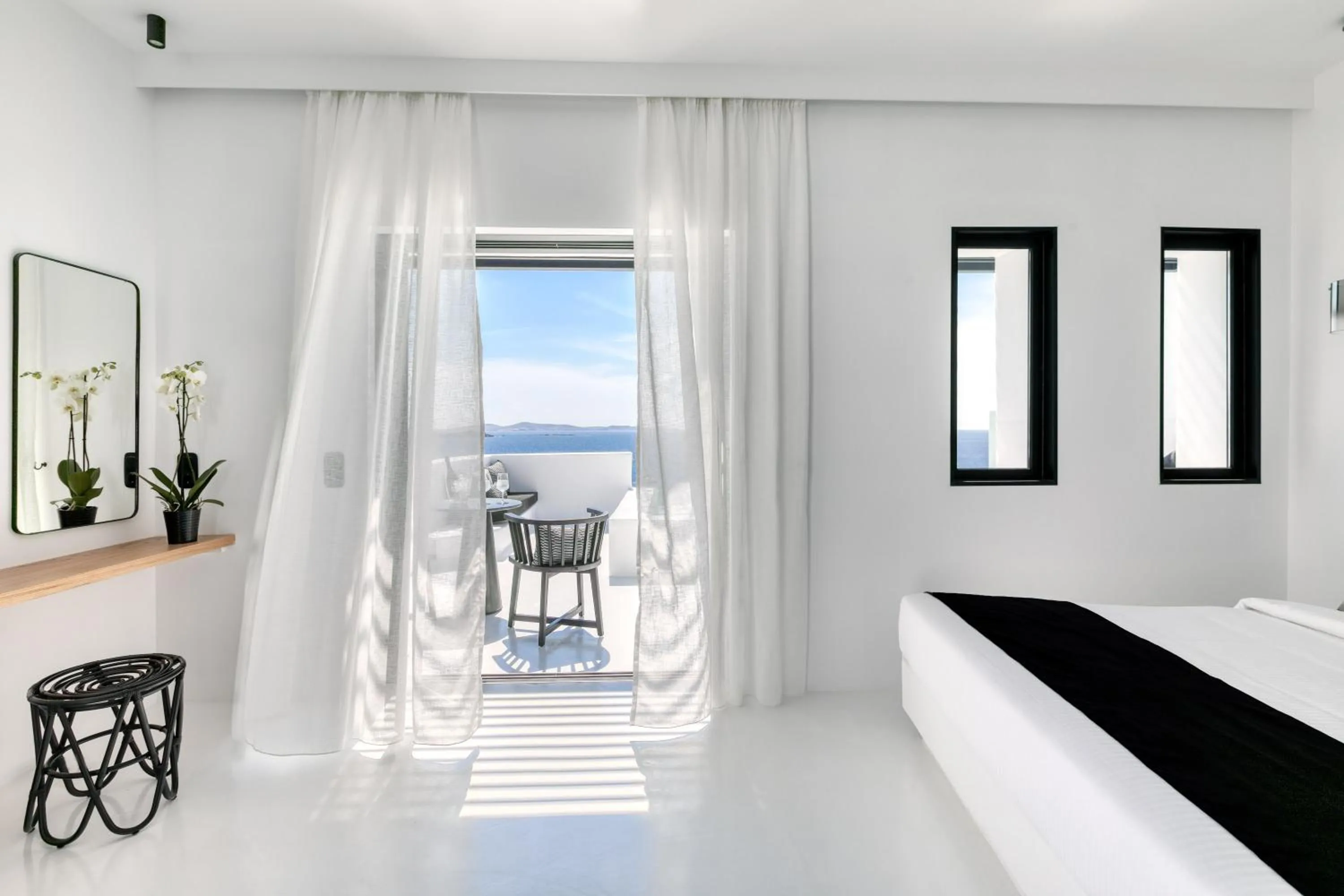 Bedroom in Tagoo Black Mykonos