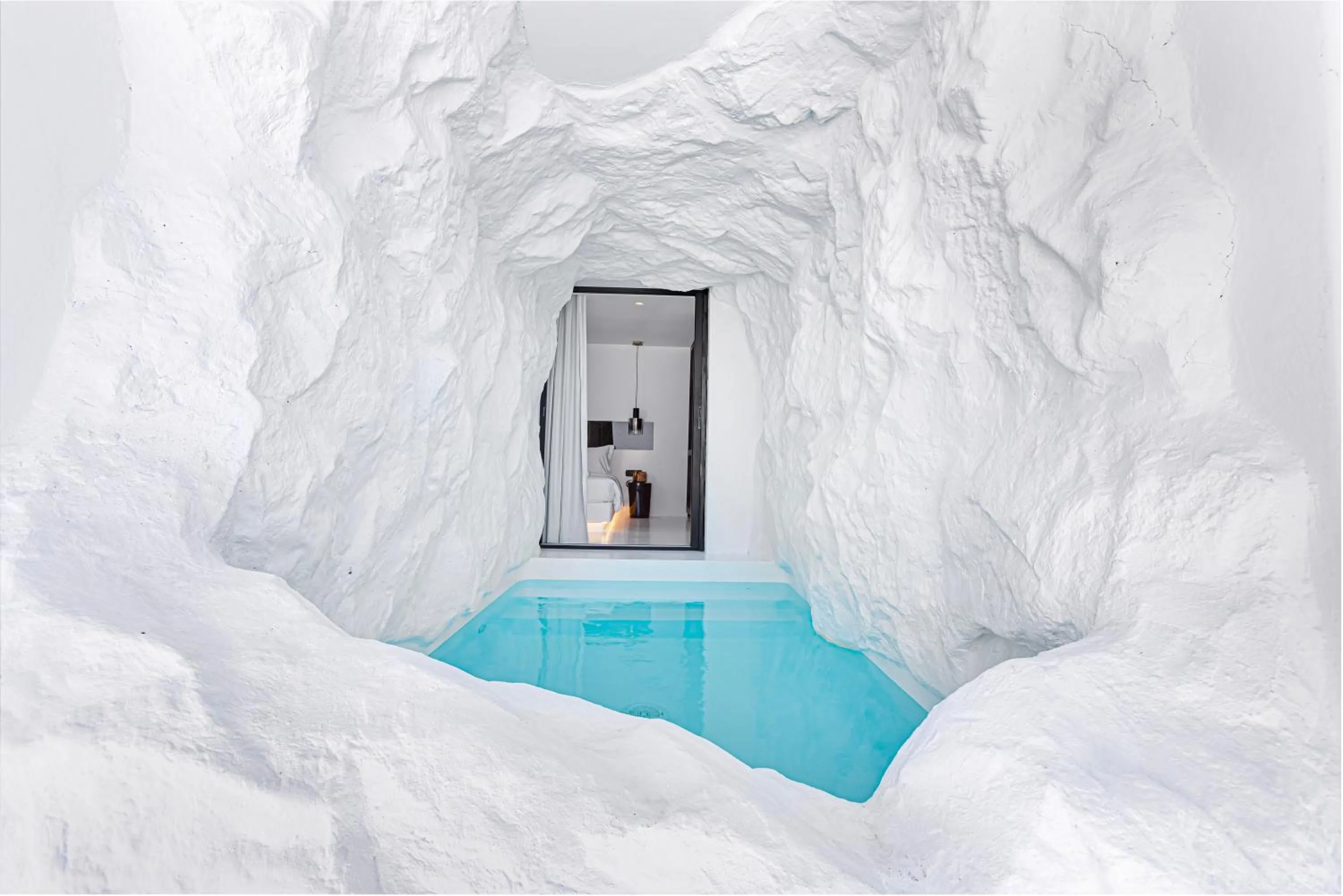 Swimming pool in Tagoo Black Mykonos