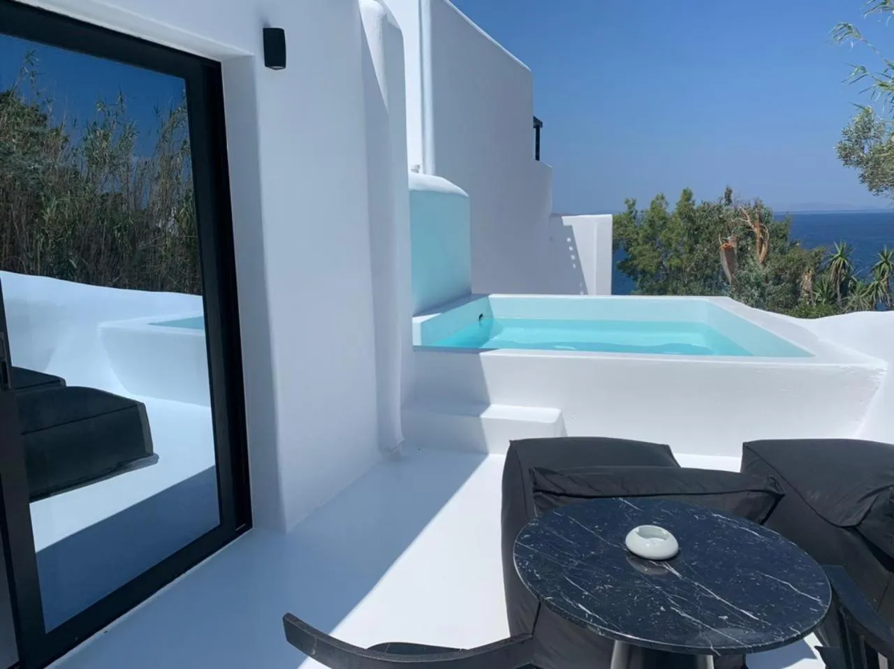 Swimming pool in Tagoo Black Mykonos