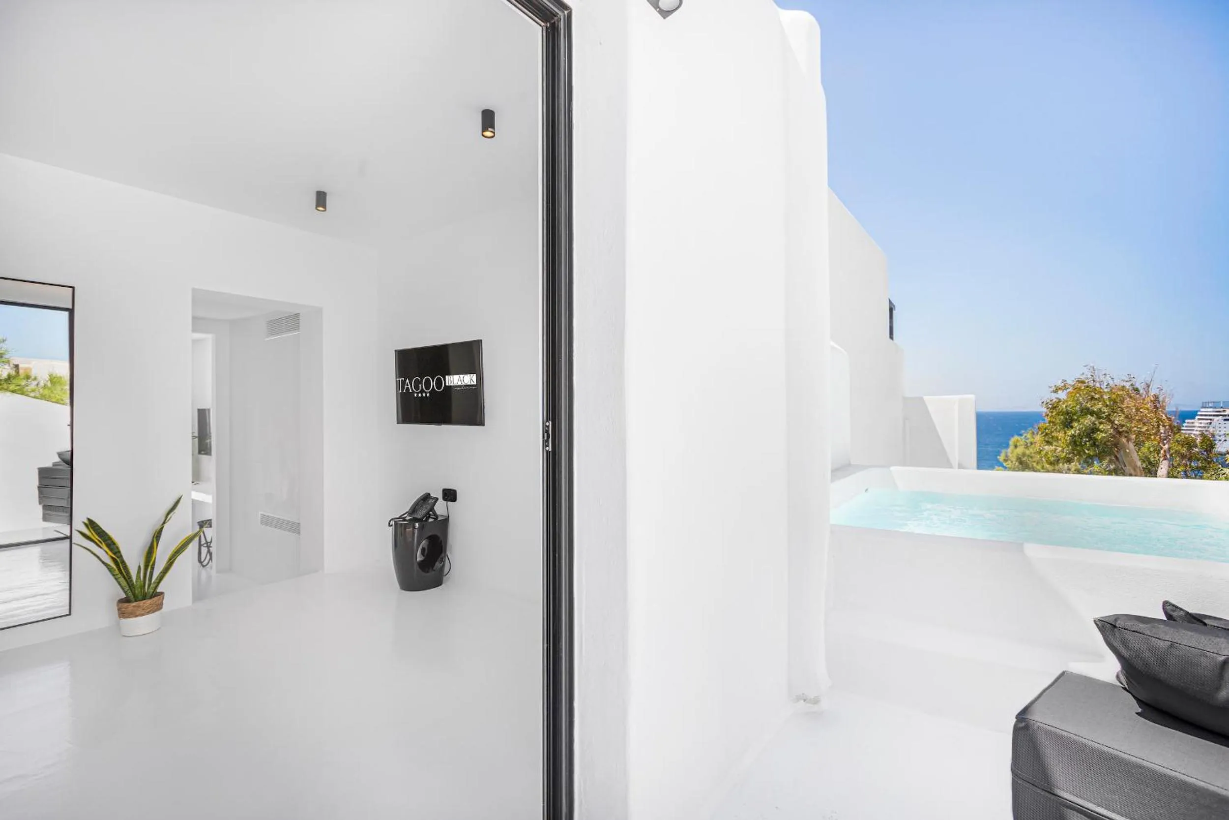 Pool view in Tagoo Black Mykonos