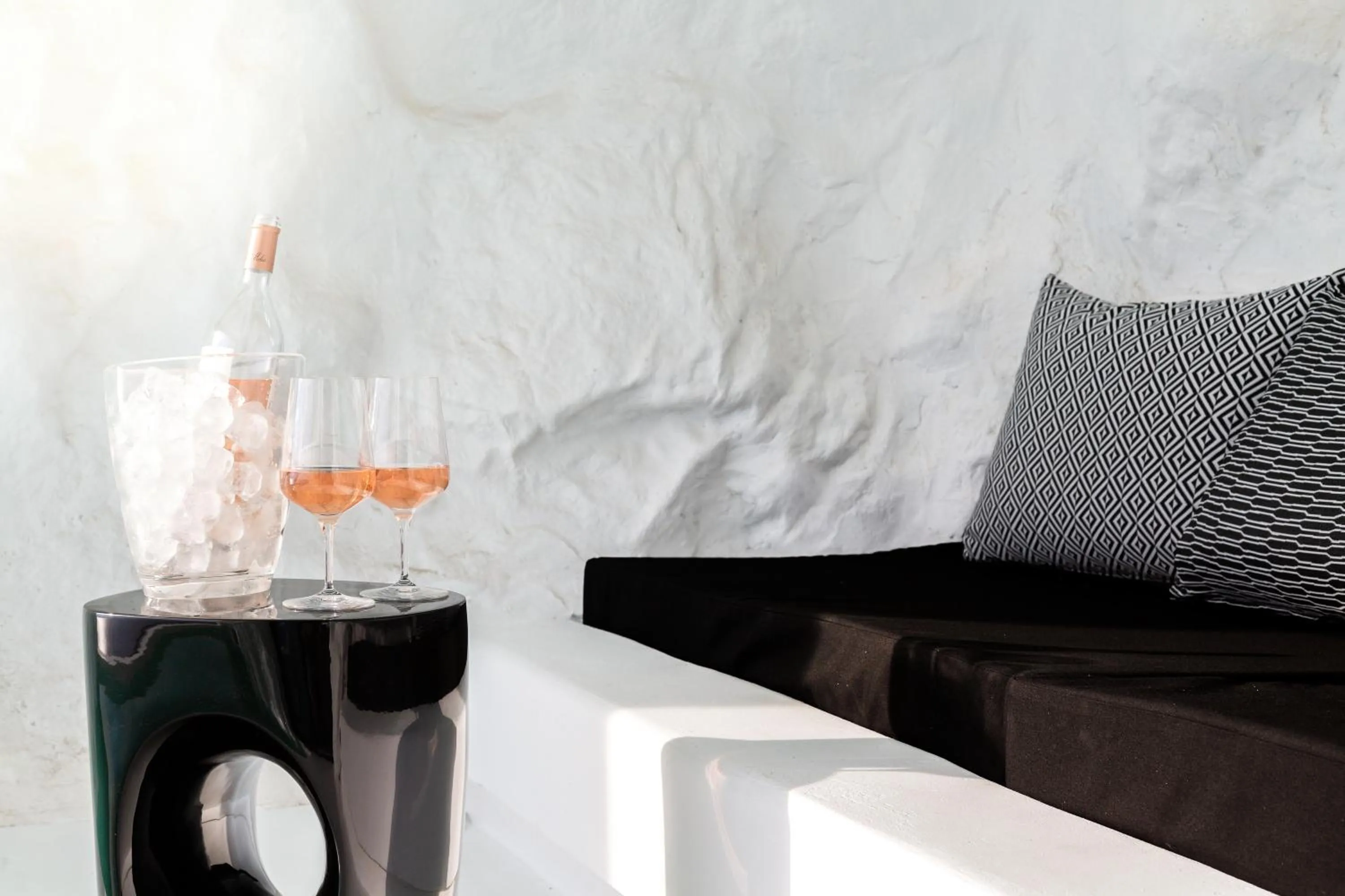 Seating area in Tagoo Black Mykonos