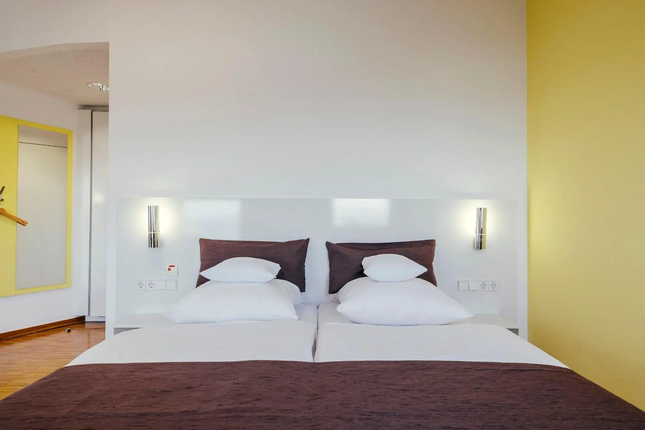 Double Room - single occupancy - Disability Access in GZT Das Gästehaus Double Room - single occupancy - Disability Access in GZT Das Gästehaus