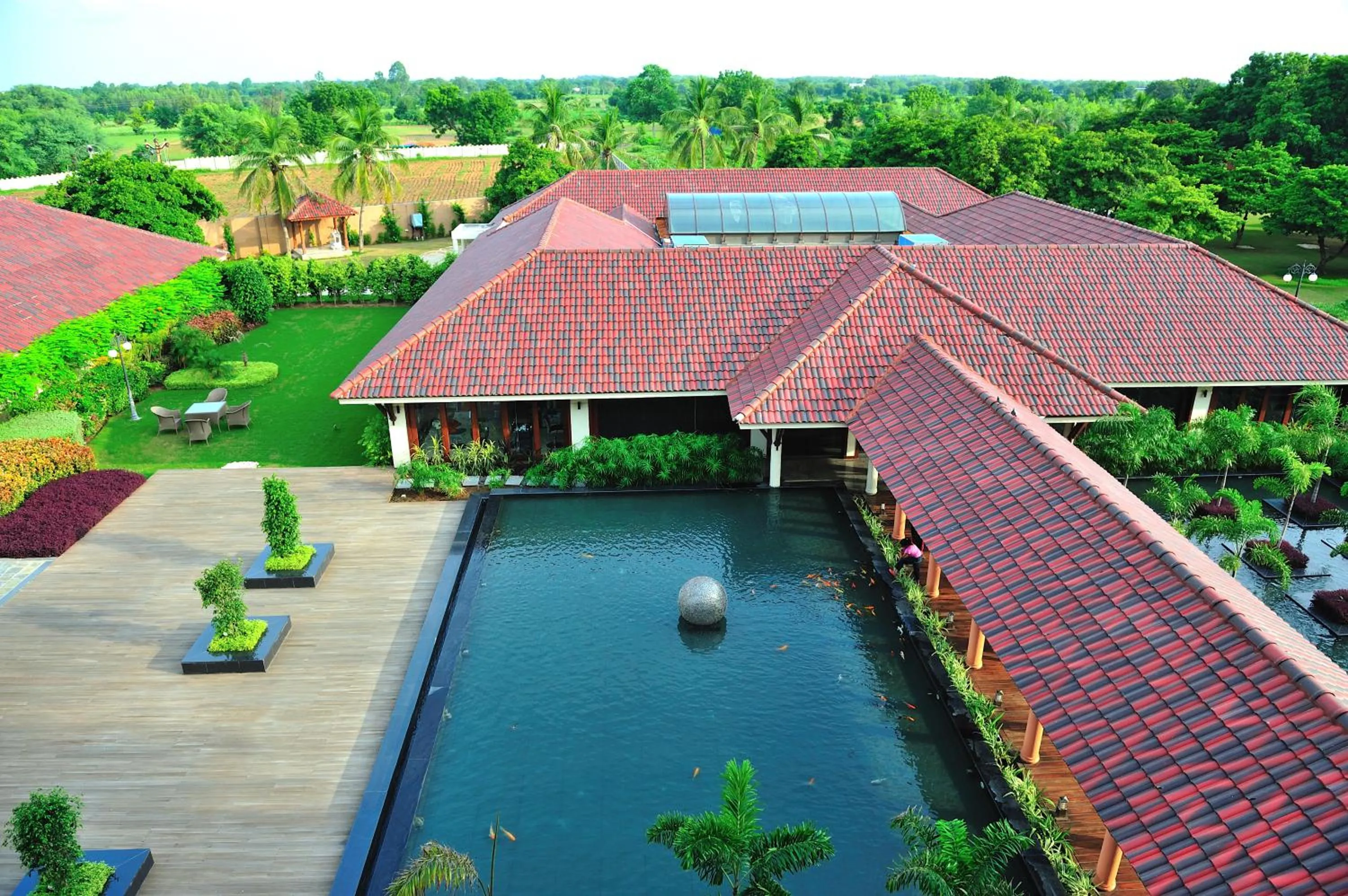 Area and facilities in Madhubhan Resort & Spa