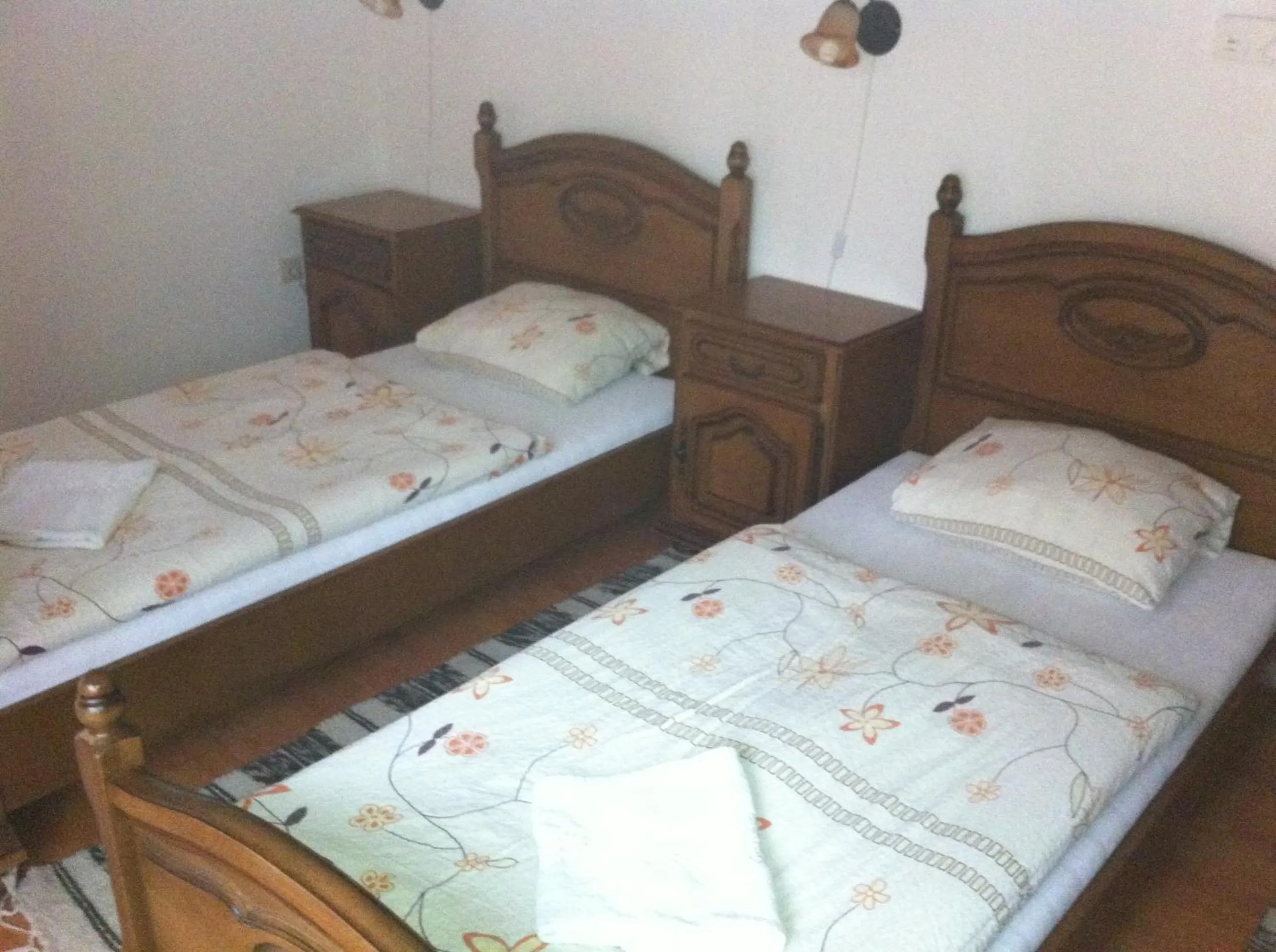 Bed in Sarokhaz Panzio