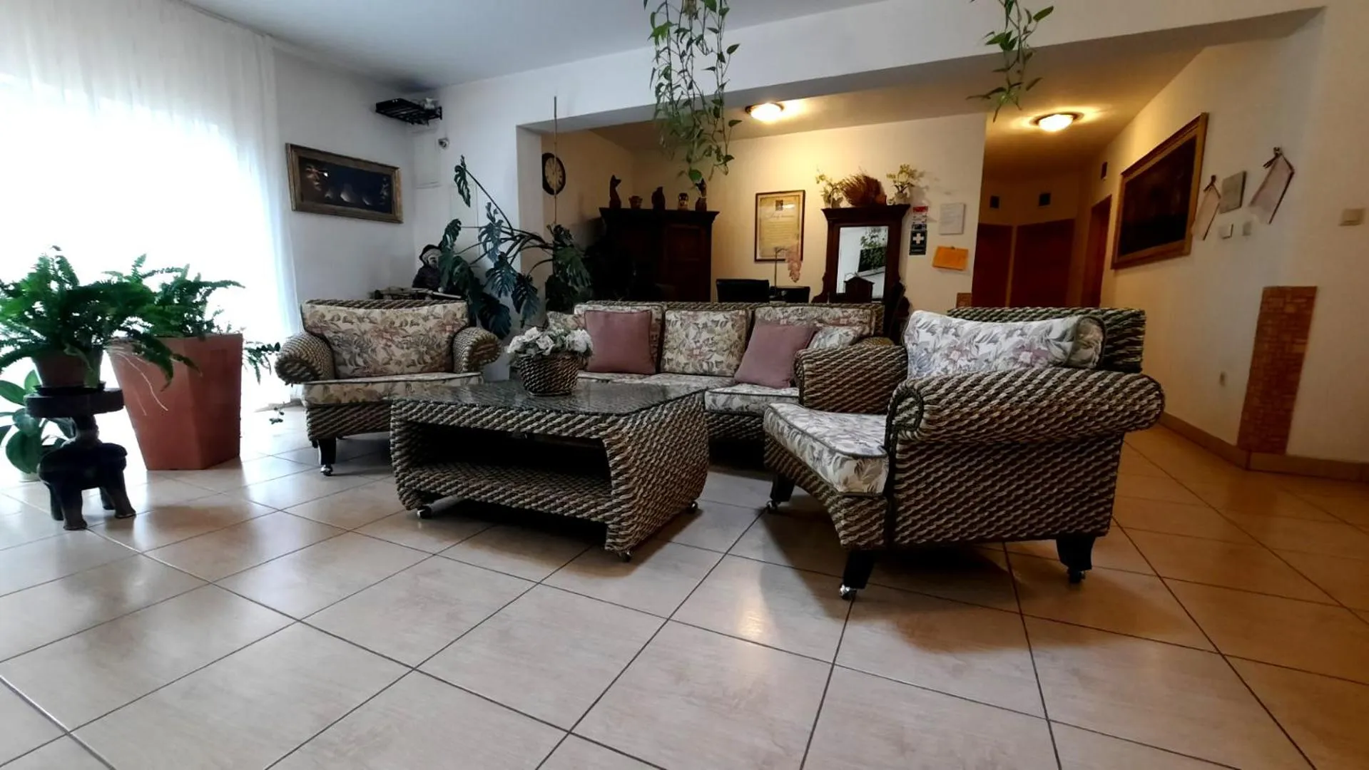 Airport Budapest Sarokhaz Panzio