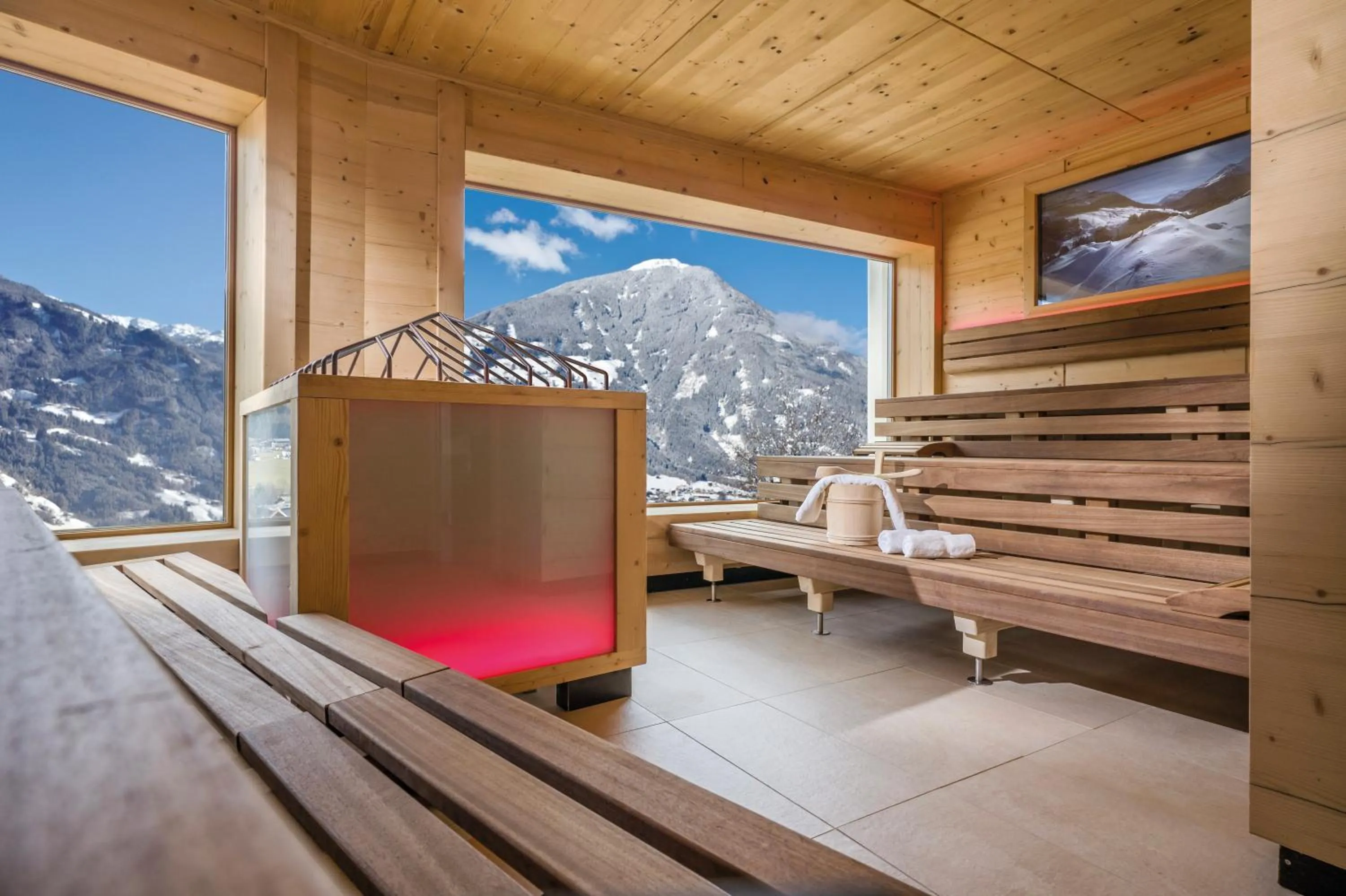 Winter in Alpin Family Resort Seetal