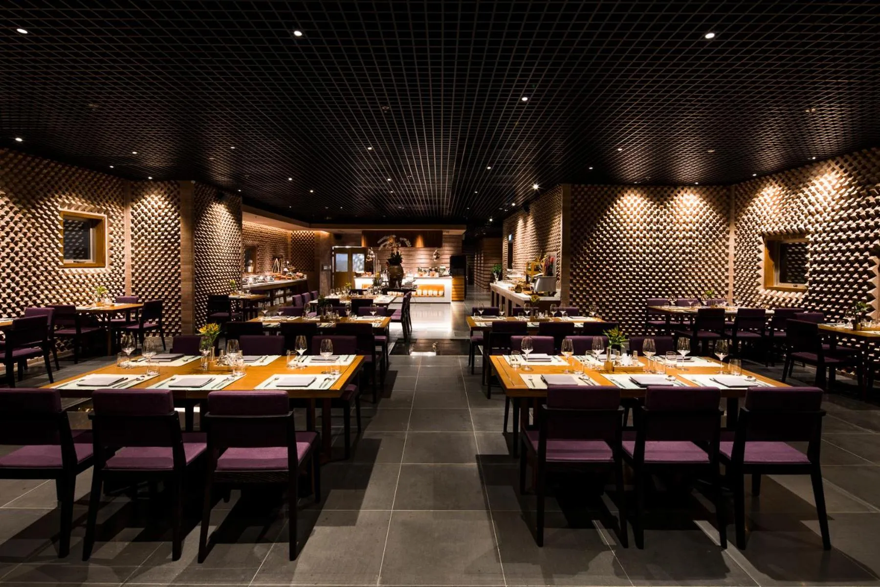 Restaurant/places to eat in Chicland Boutique Danang Beach Hotel