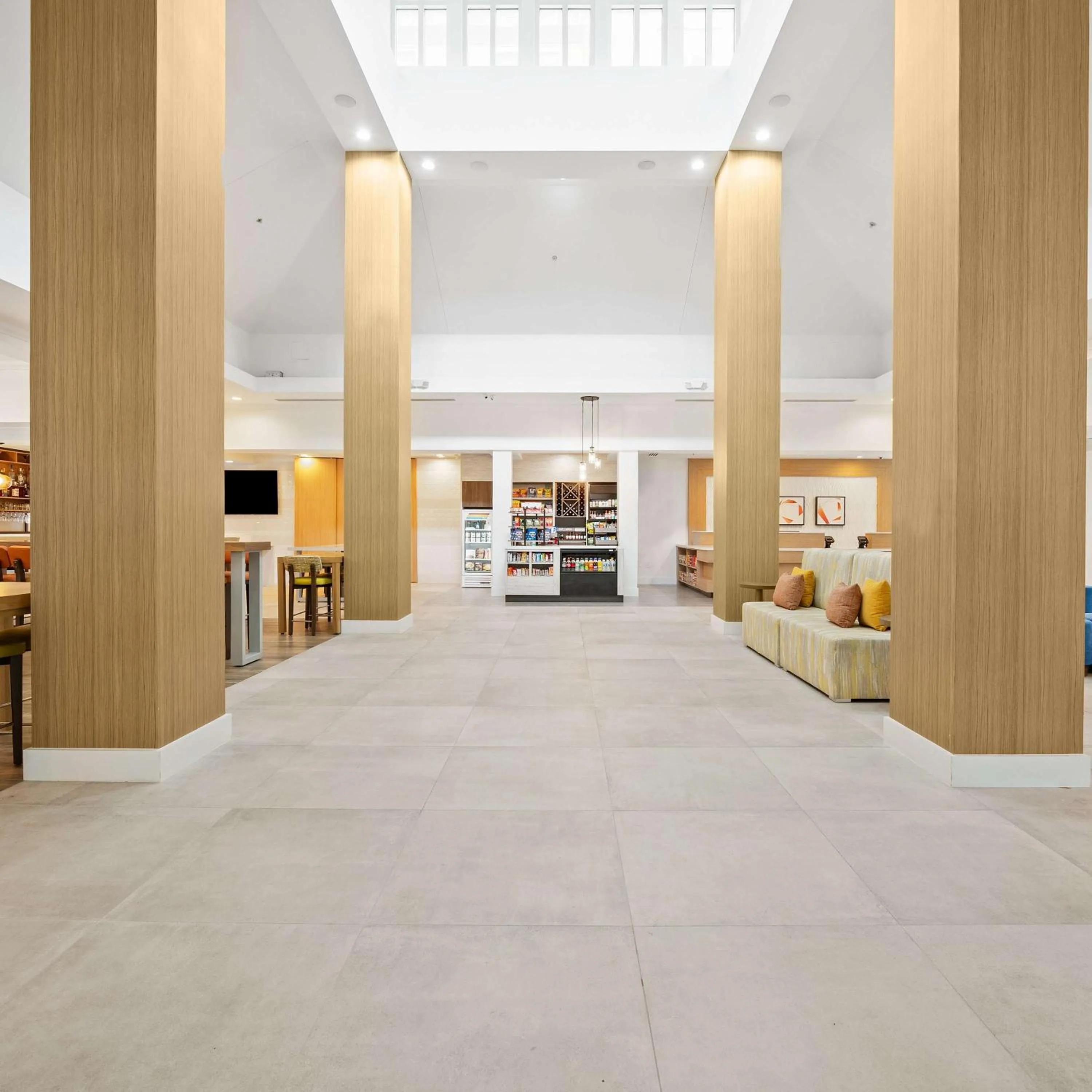 Lobby or reception in Hilton Garden Inn Ft. Lauderdale Airport-Cruise Port