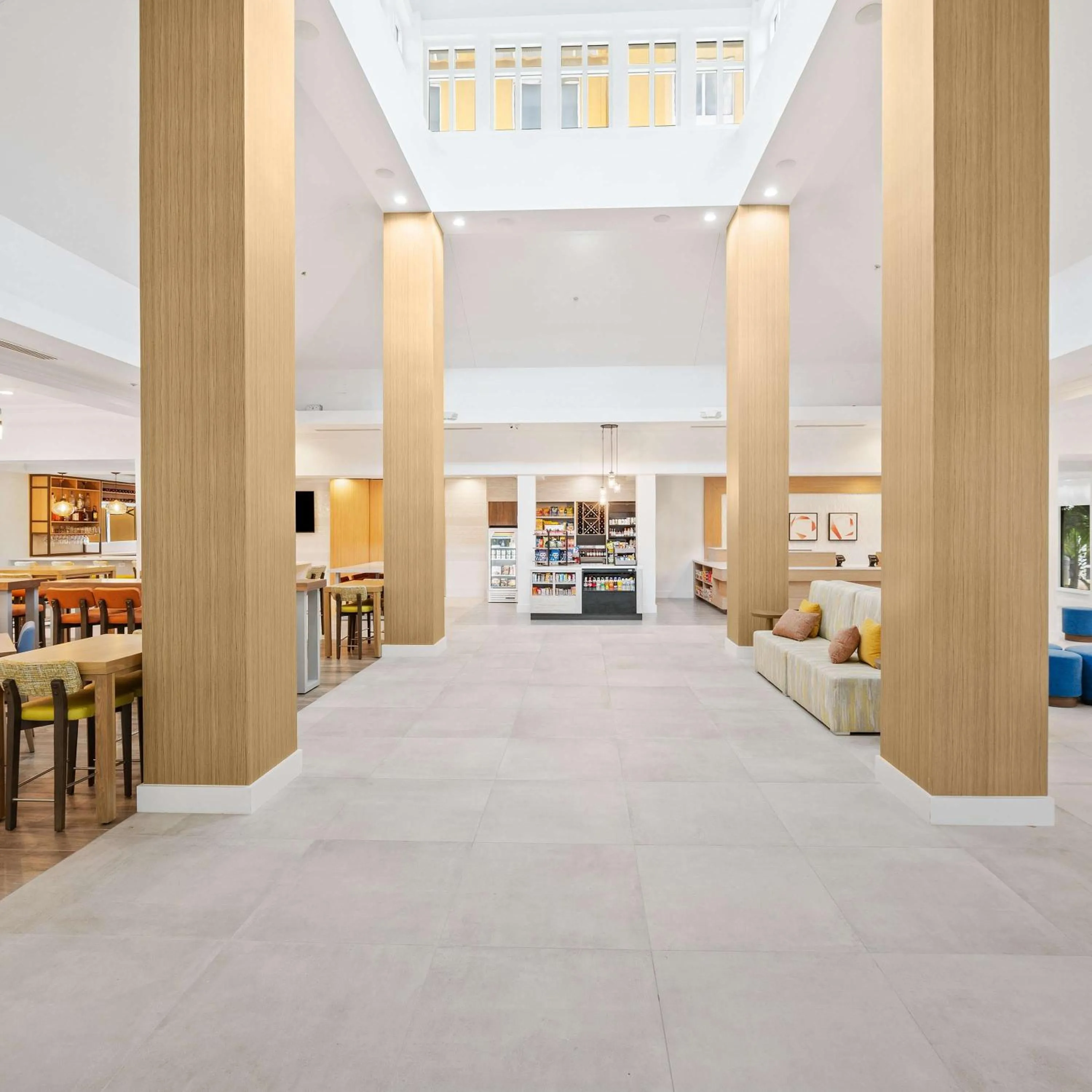 Lobby or reception in Hilton Garden Inn Ft. Lauderdale Airport-Cruise Port
