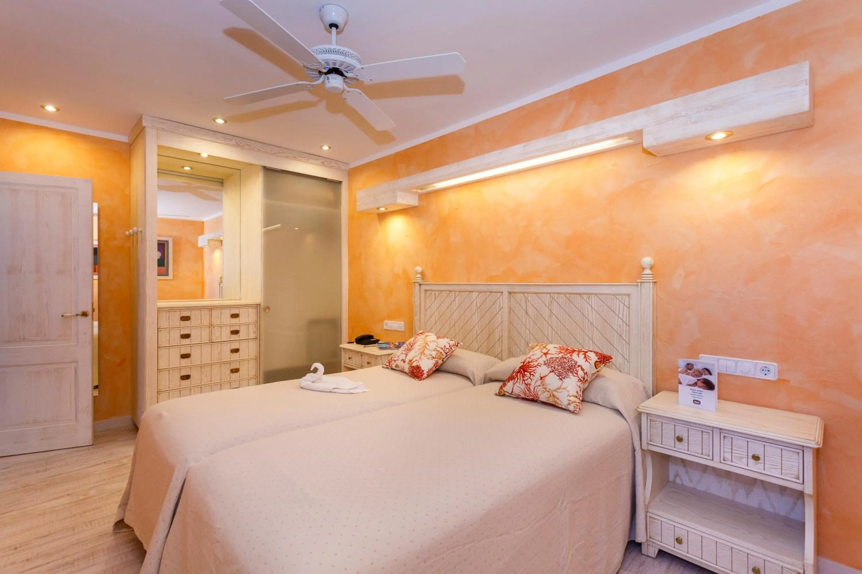 Bed in Royal Son Bou Family Club