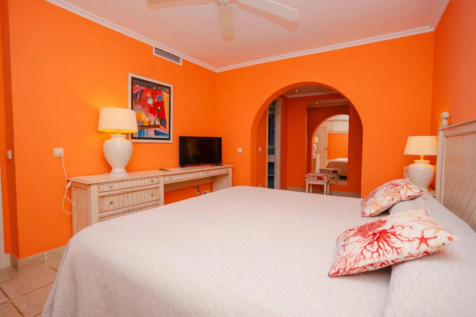 Bedroom, Bed in Royal Son Bou Family Club