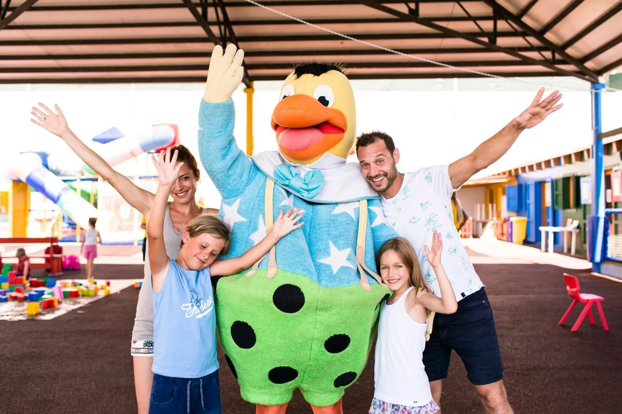 People in Royal Son Bou Family Club