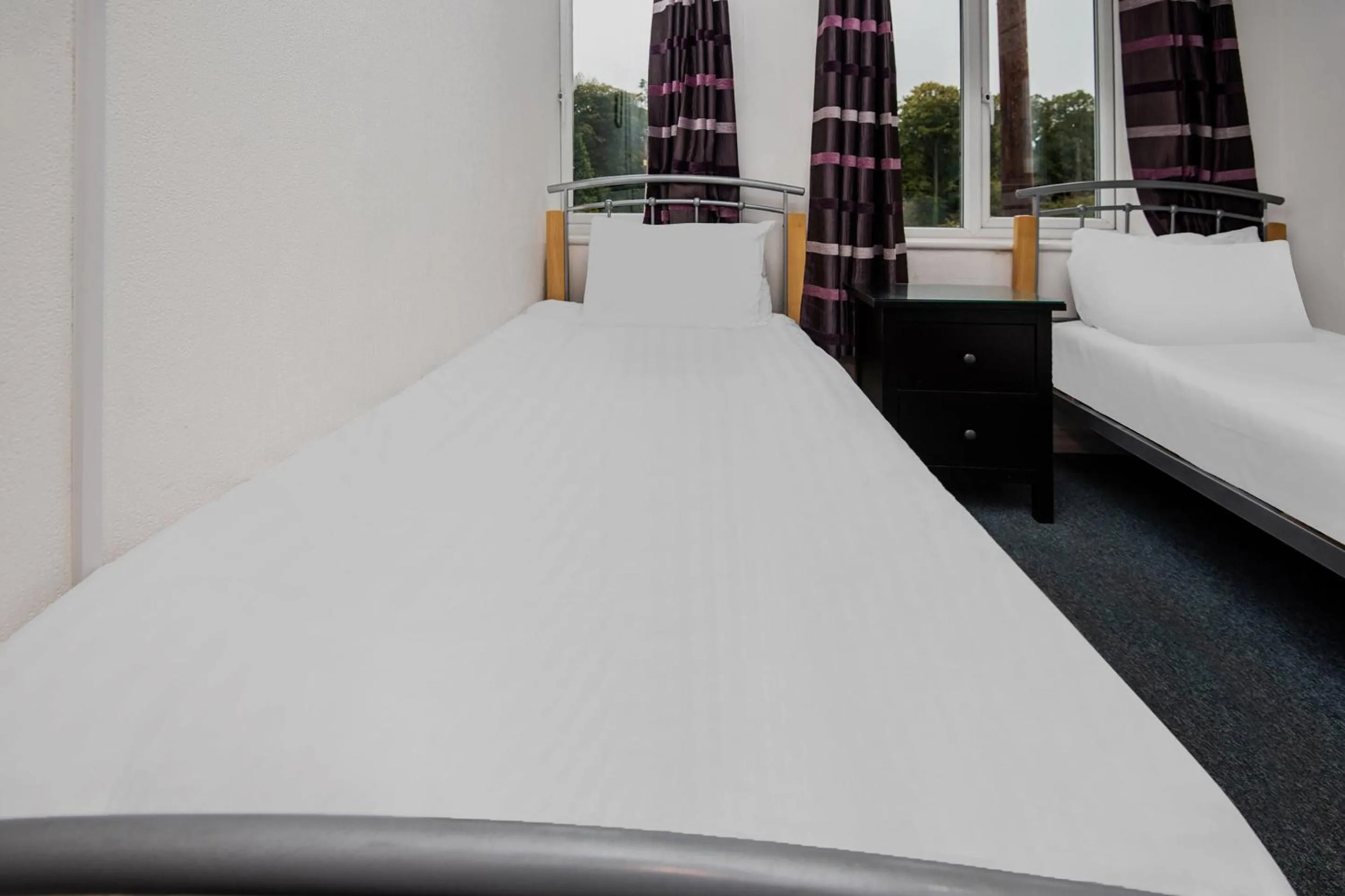 Bedroom, Bed in Chris's Motel