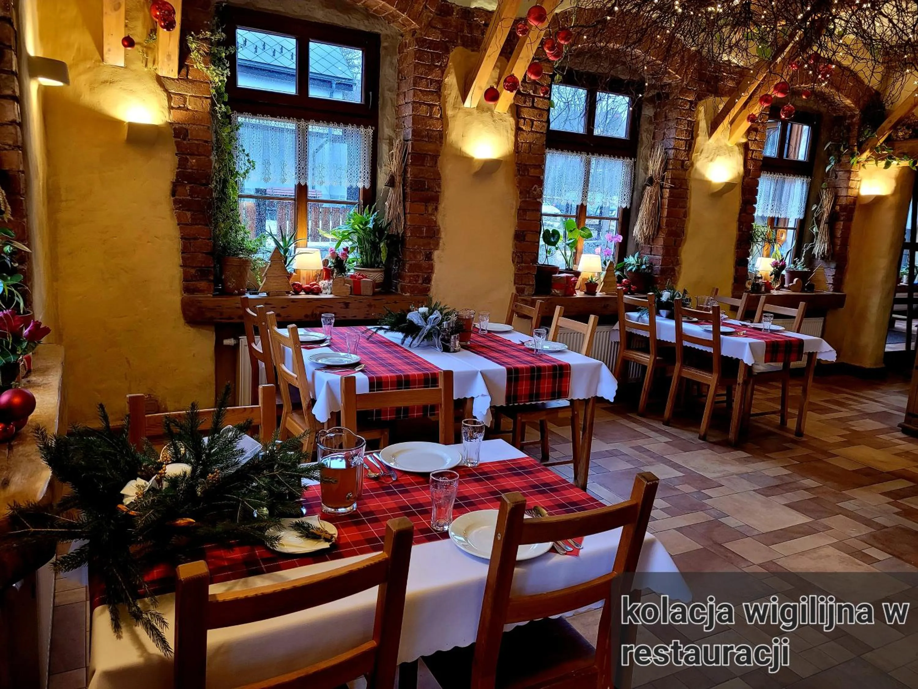 Restaurant/places to eat in Gościniec Pod Lipą