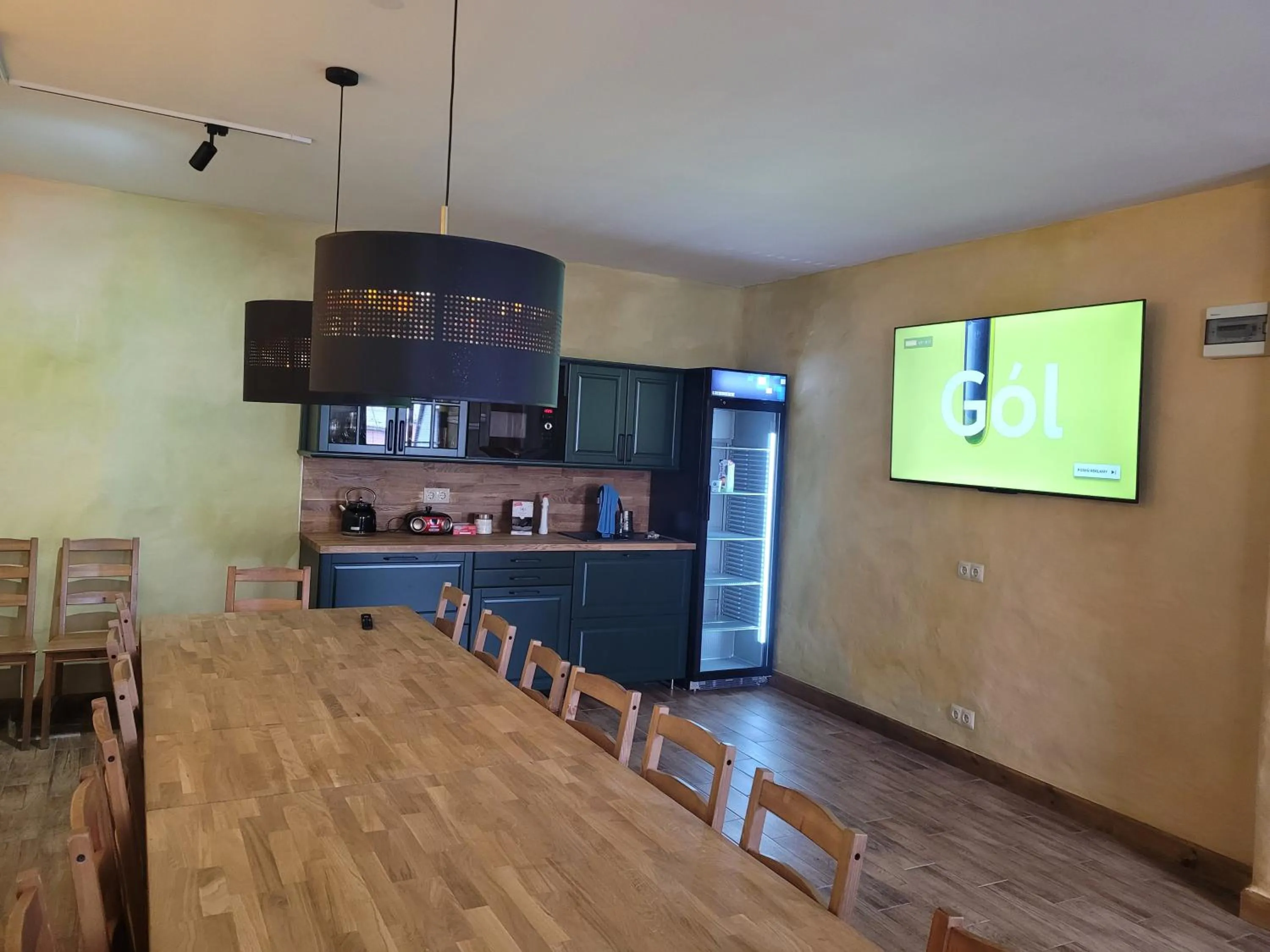 Communal lounge/ TV room in Gościniec Pod Lipą