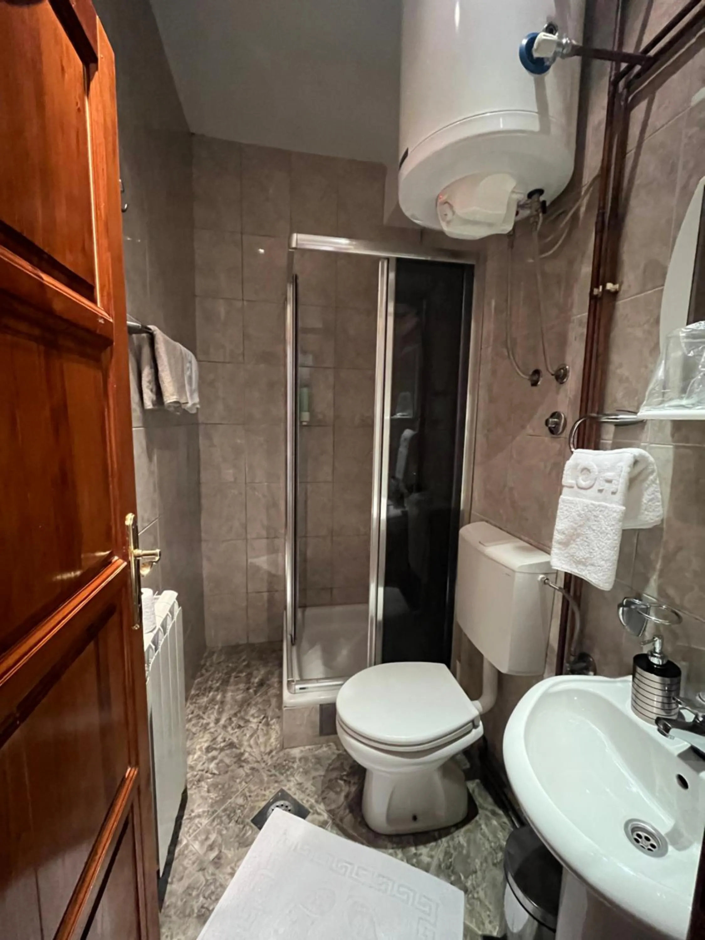 Bathroom in Hotel Dulovic