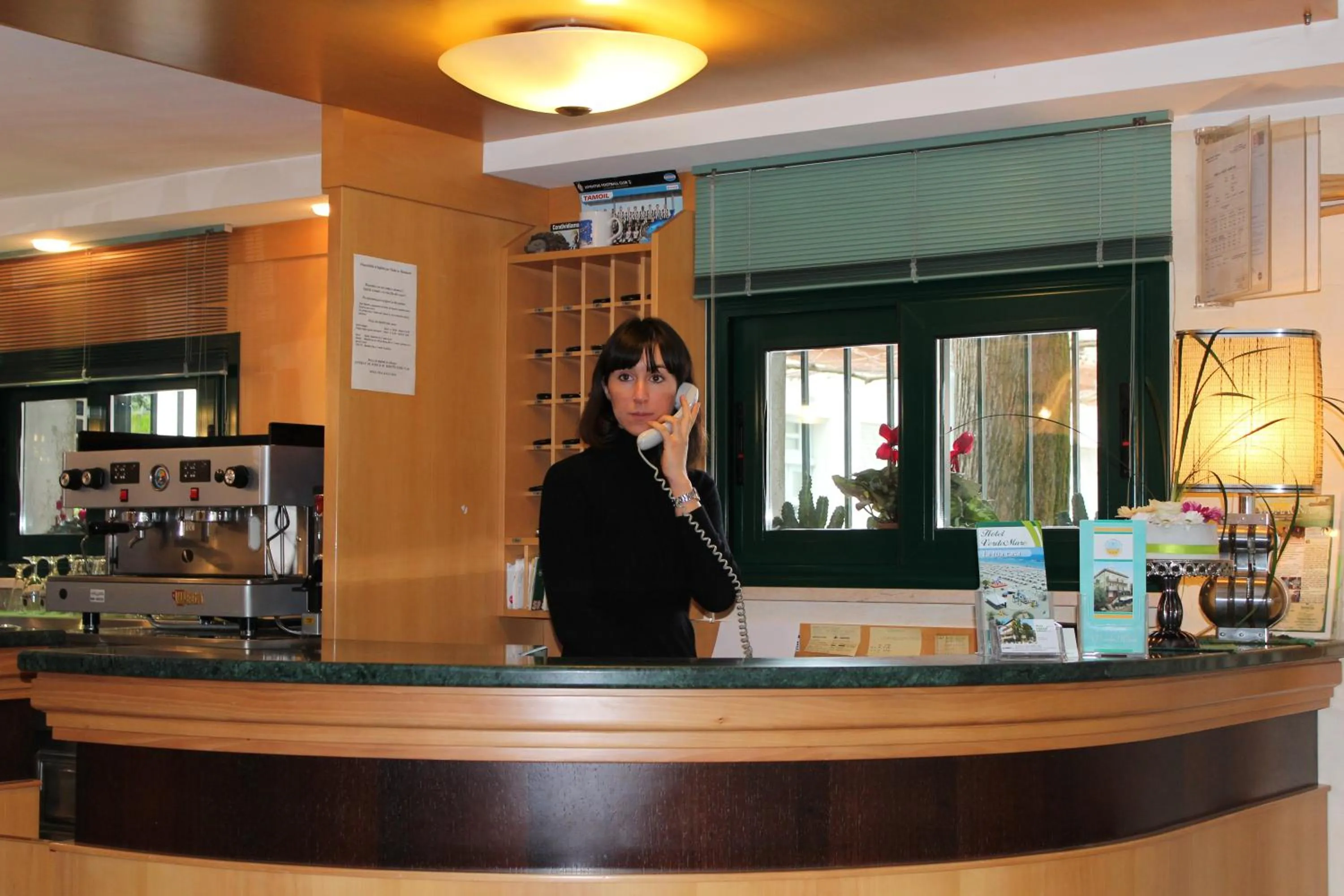 Lounge or bar in Hotel Verdemare