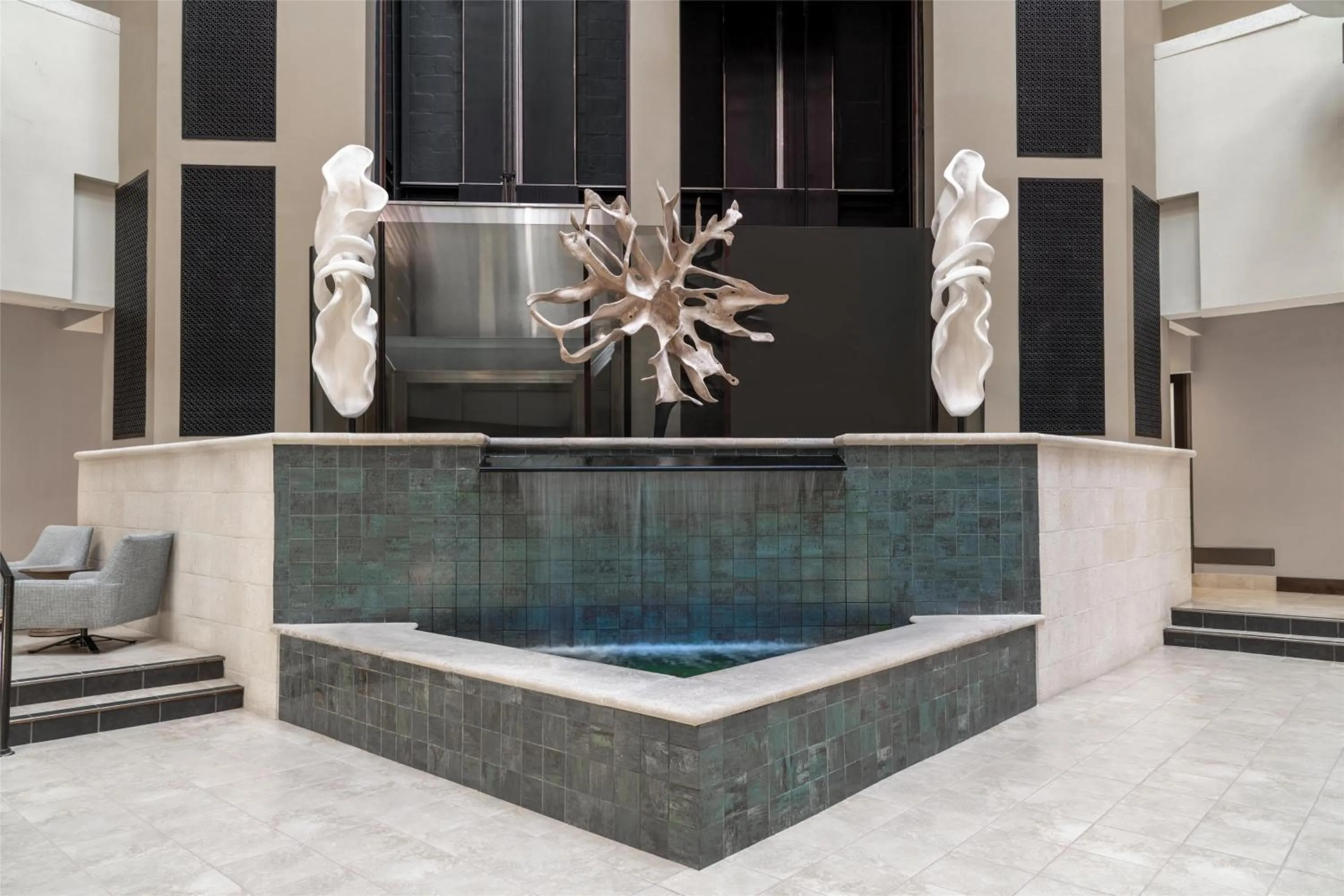 Lobby or reception in Embassy Suites Fort Myers - Estero