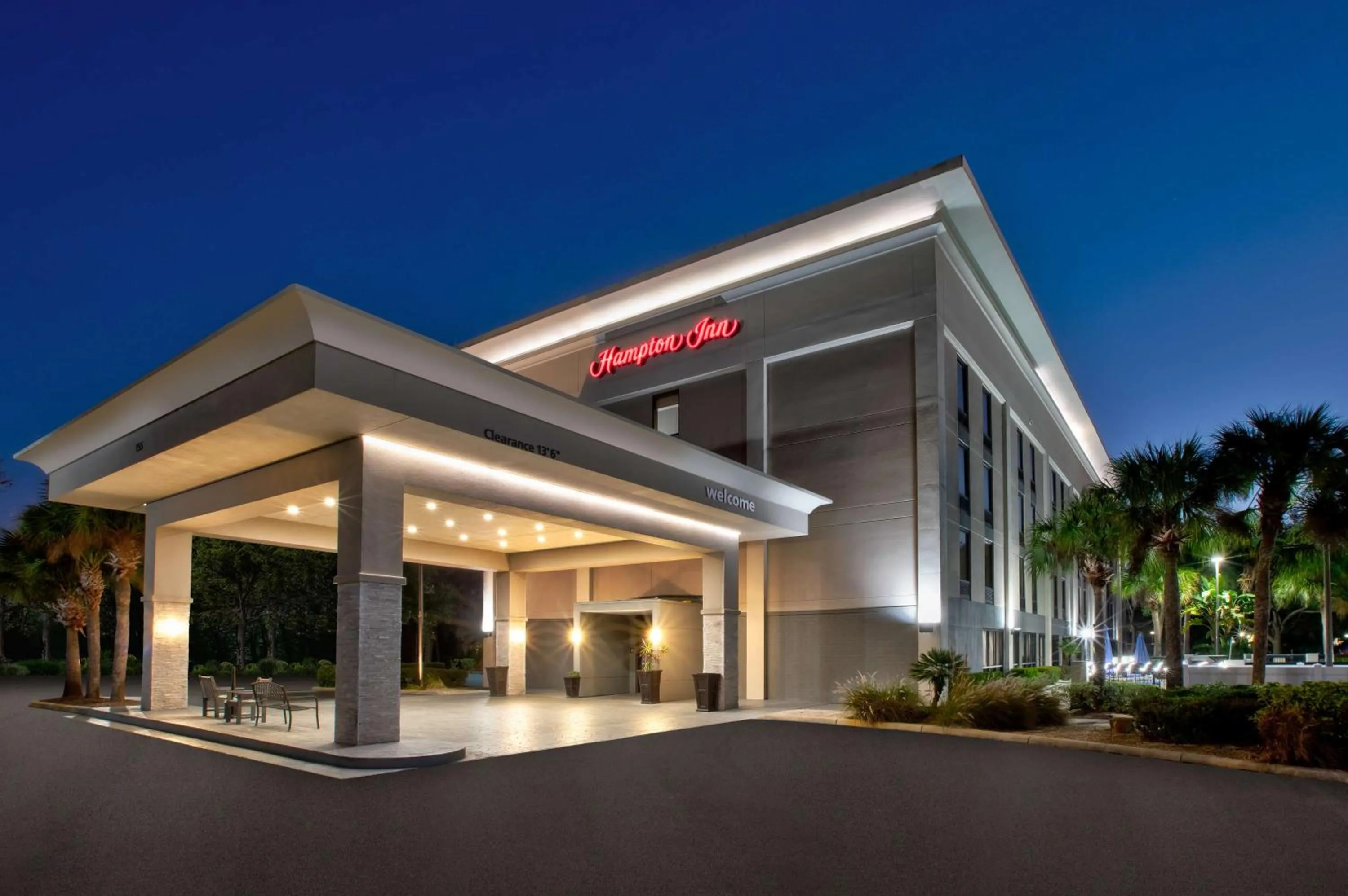 Property building in Hampton Inn Daytona/Ormond Beach