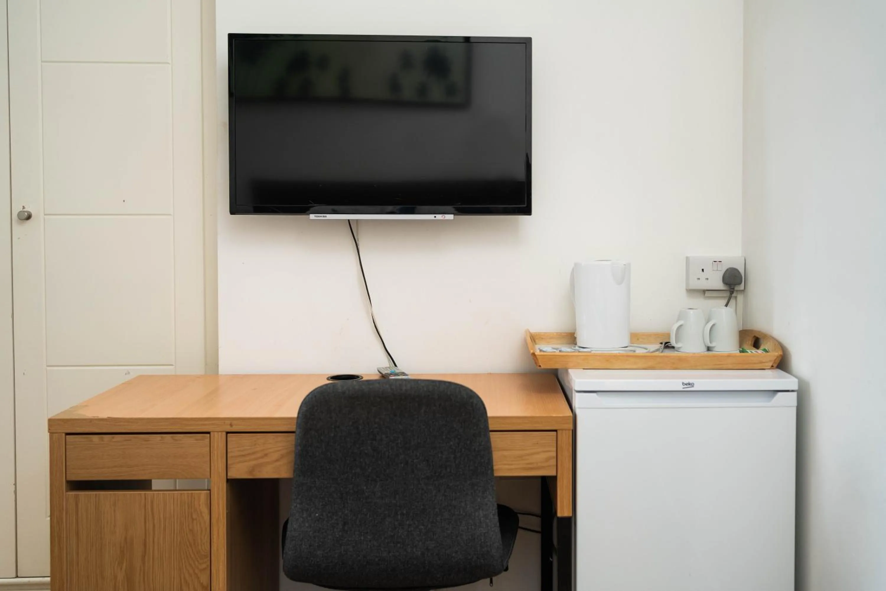 TV and multimedia in London City Hotel