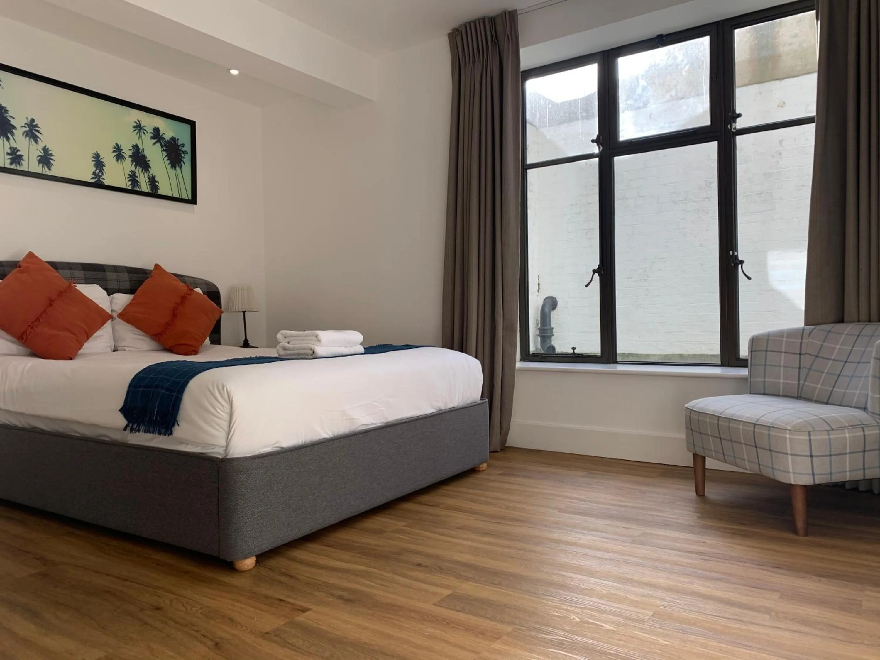 Bed in London City Hotel