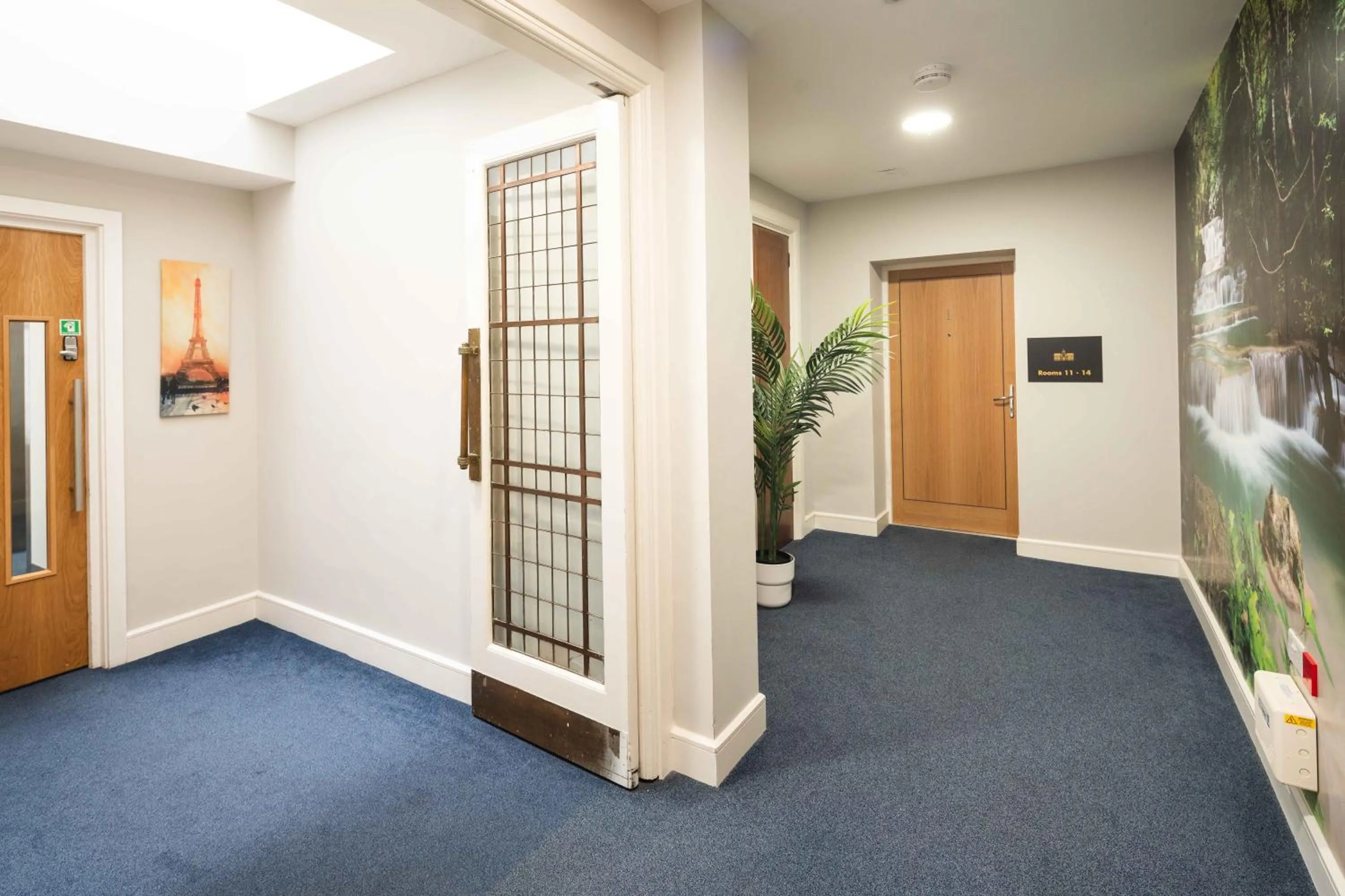 Property building in London City Hotel