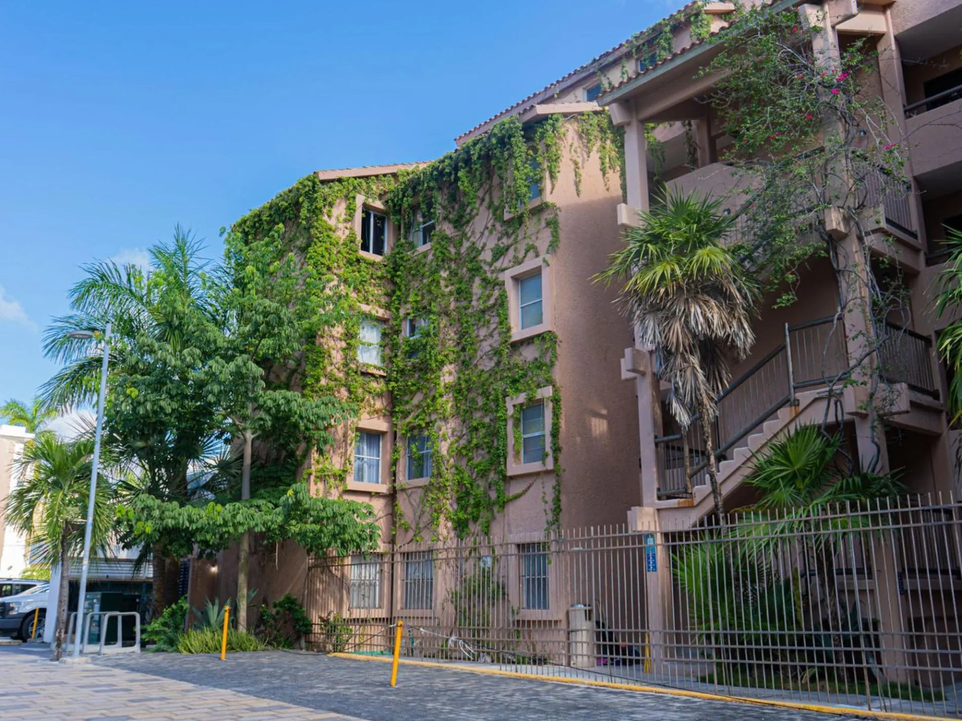 Property building in Tukan Hotel Playa del Carmen