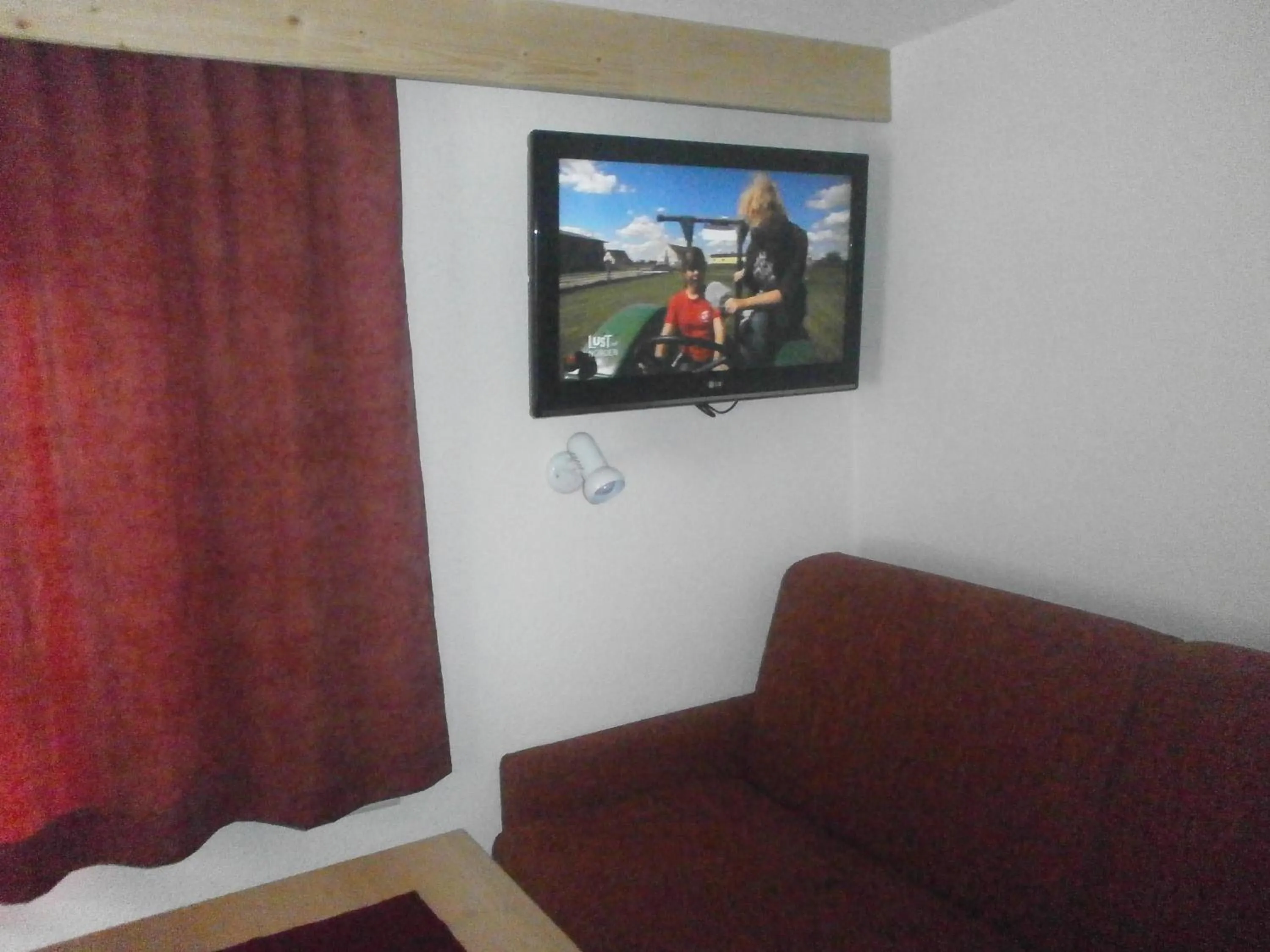Photo of the whole room in Haus Bödele
